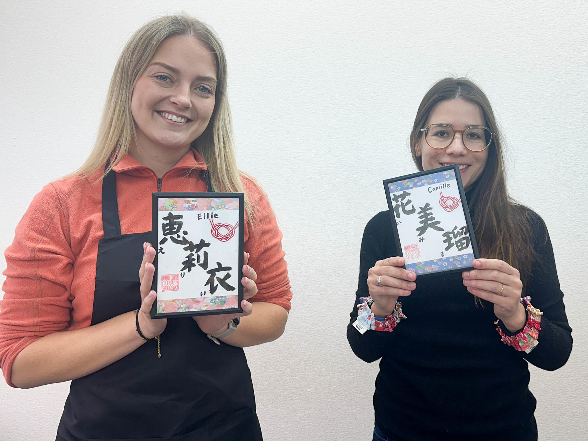 Osaka Japanese Calligraphy Workshop with Souvenir - Thumbnail 3