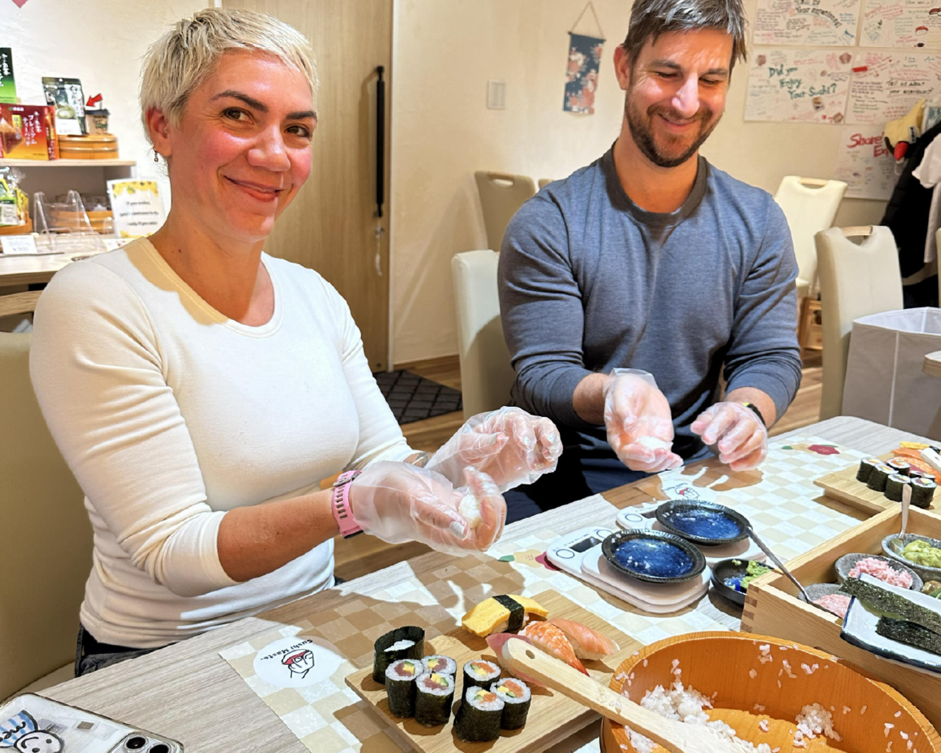 Osaka: Let’s be a Sushi Master in Namba! Same-day bookings welcome! - Thumbnail 15