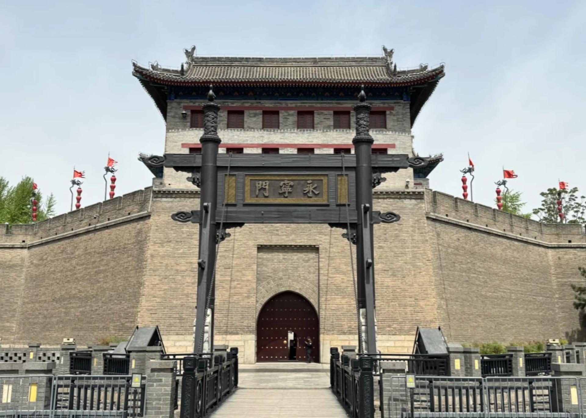 Xi'an City/Terracotta Army + Huaqing Palace/Mount Hua 1-Day Tour (Optional Private Car/Private Group) - Thumbnail 4