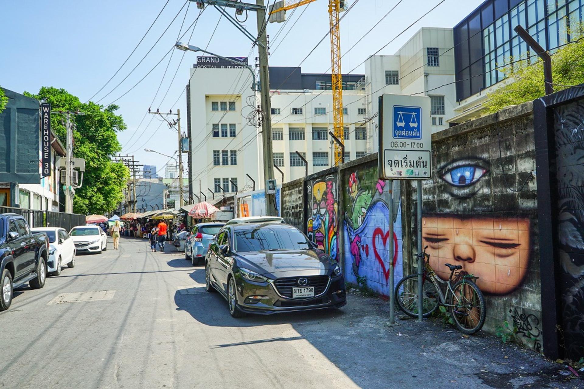 Bang Rak Market Food Tasting & Culture Walking Tour - Thumbnail 17