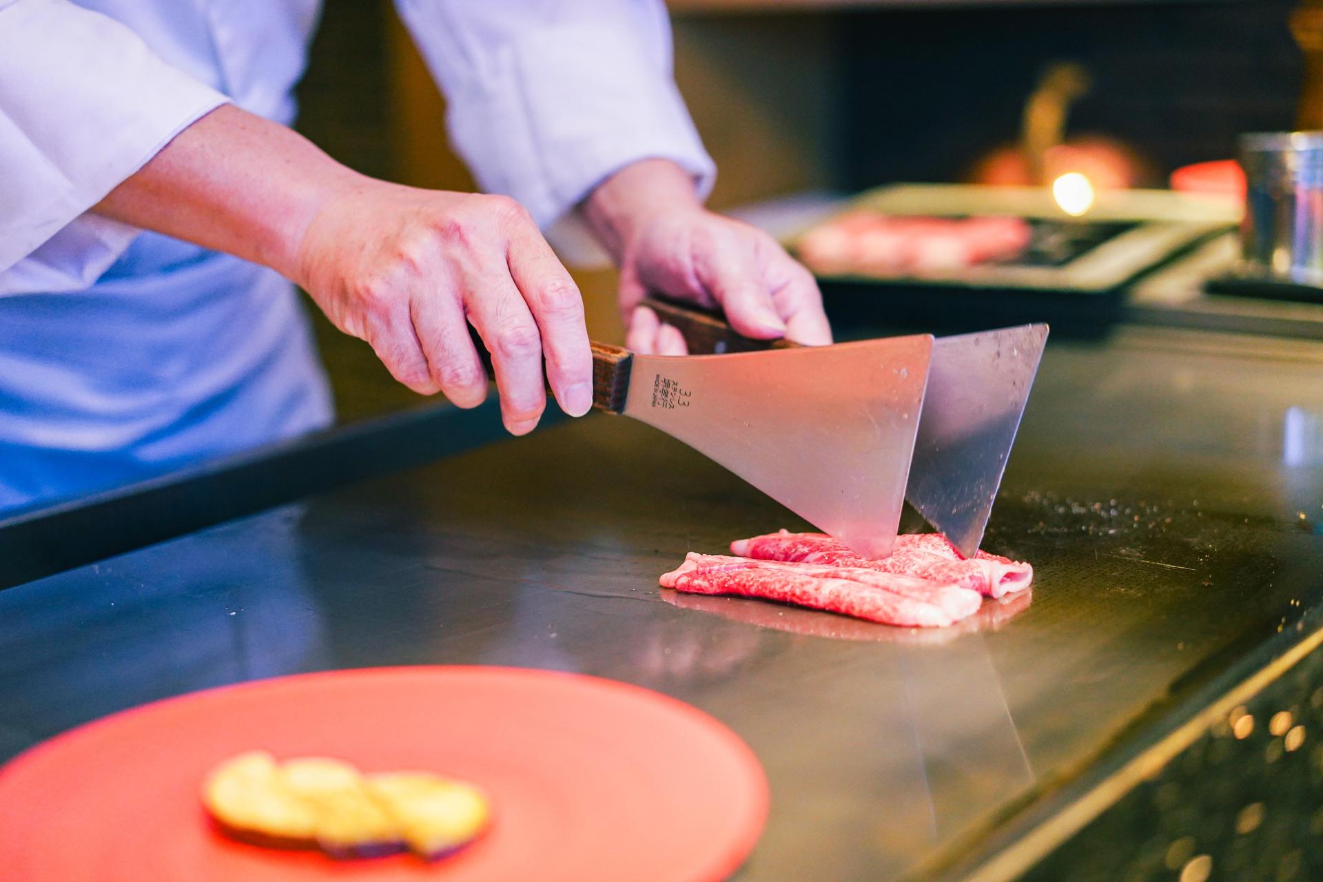 Ginza VIP A5 Rank Wagyu Tour: All-You-Can-Eat Wagyu & Sake Tasting - Thumbnail 27