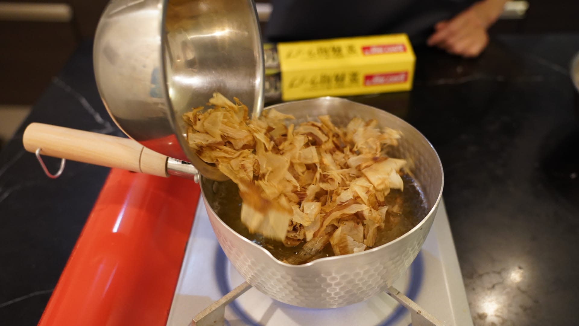 Osaka: Sake Tasting & Japanese Cooking Experience - Thumbnail 20