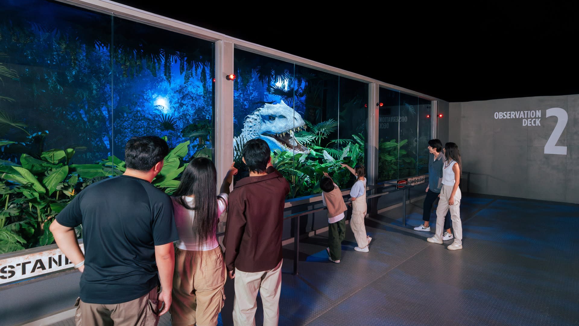 Jurassic World: The Experience Bangkok Ticket in Asiatique The Riverfront - Thumbnail 4