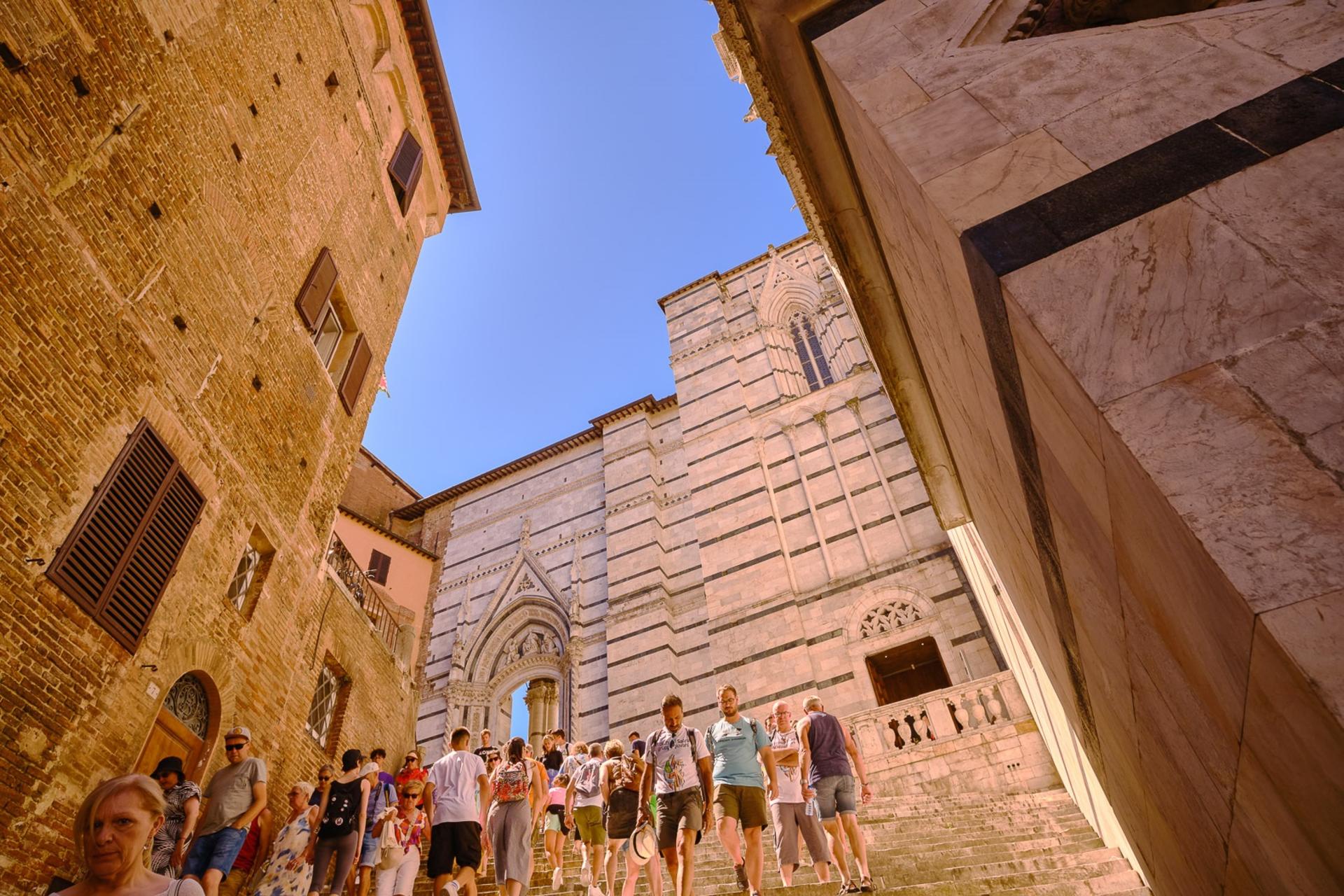 Siena, San Gimignano, Monteriggioni, and Chianti Wine Tasting Tour - Thumbnail 18