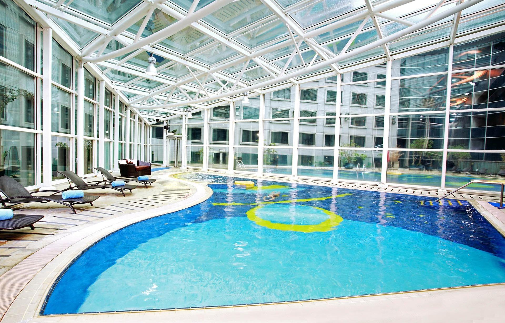 Regal Airport Hotel OM Spa - Thai Massage & Spa Experience | Thai Massage | Signature Massage | Spa | Chek Lap Kok - Thumbnail 11