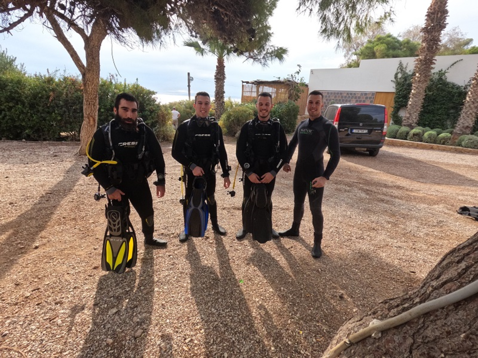 PADI Discover Scuba Diving in Athens with PADI 5 Star Dive Center - Image 1