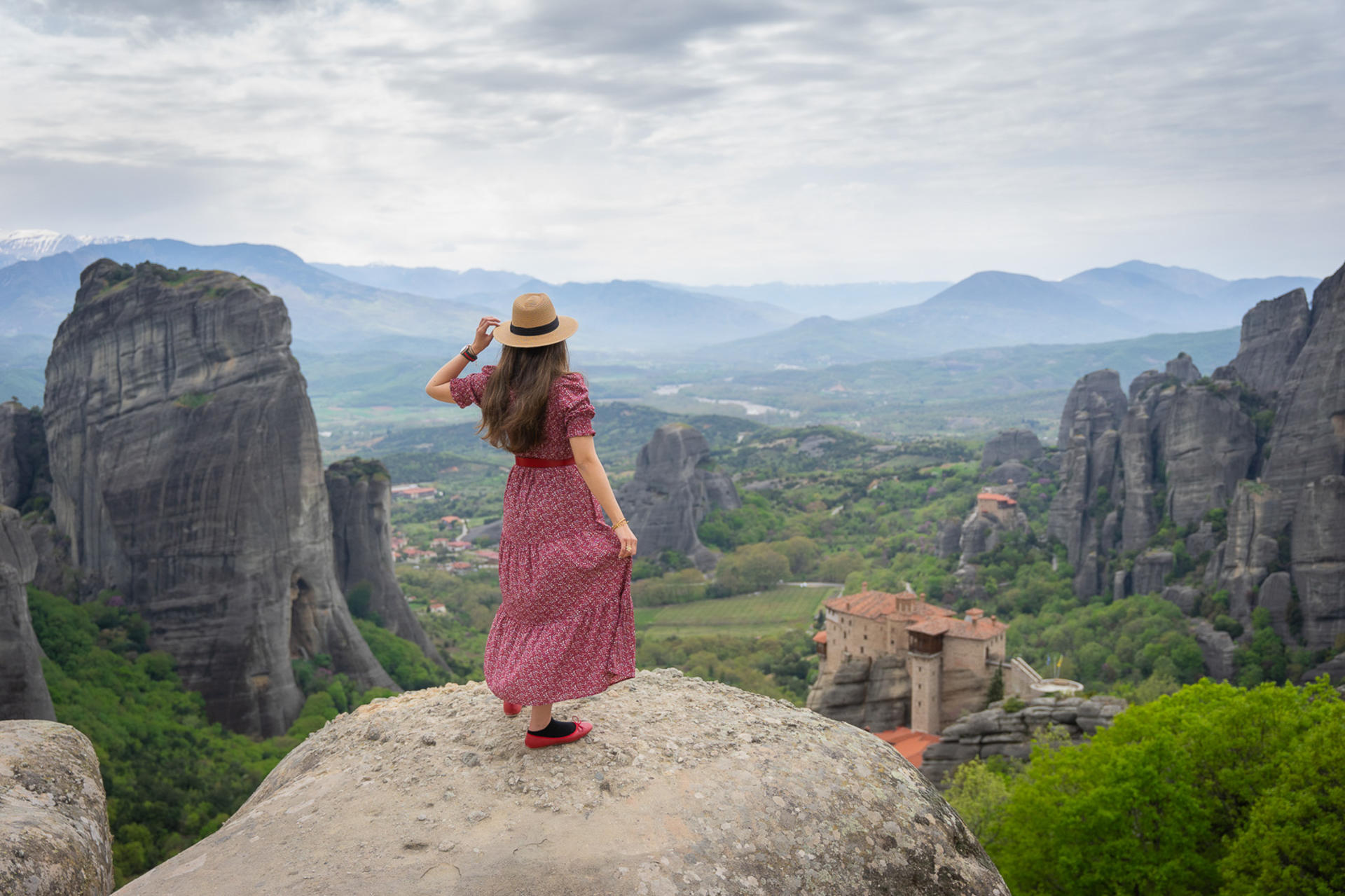Meteora 2 Days Heritage and Landscape Discovery Tour - Thumbnail 3