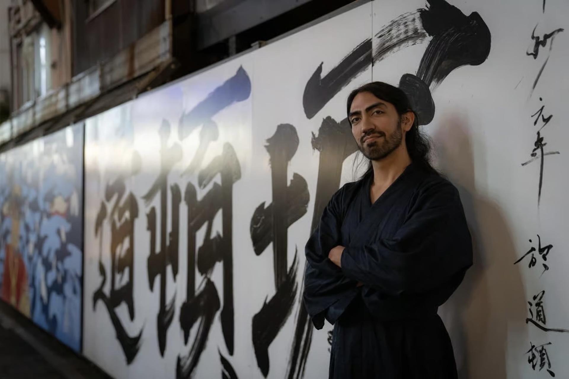 Osaka Dotonbori: Photo Shoot with a Professional Photographer - Thumbnail 9