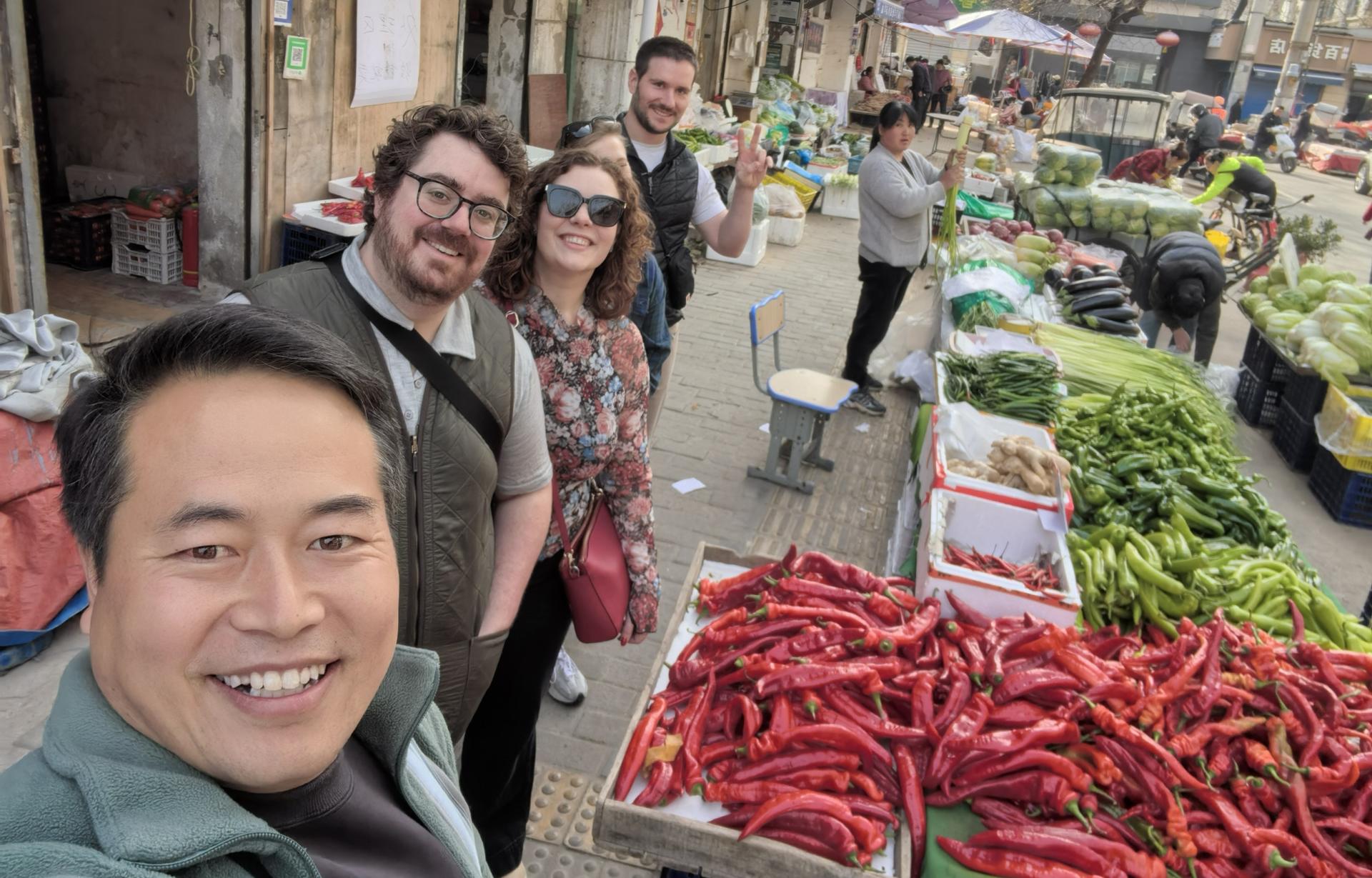 Xi'an Biang Biang Noodles Cooking Class with Market Visit-Eatwith - Thumbnail 2