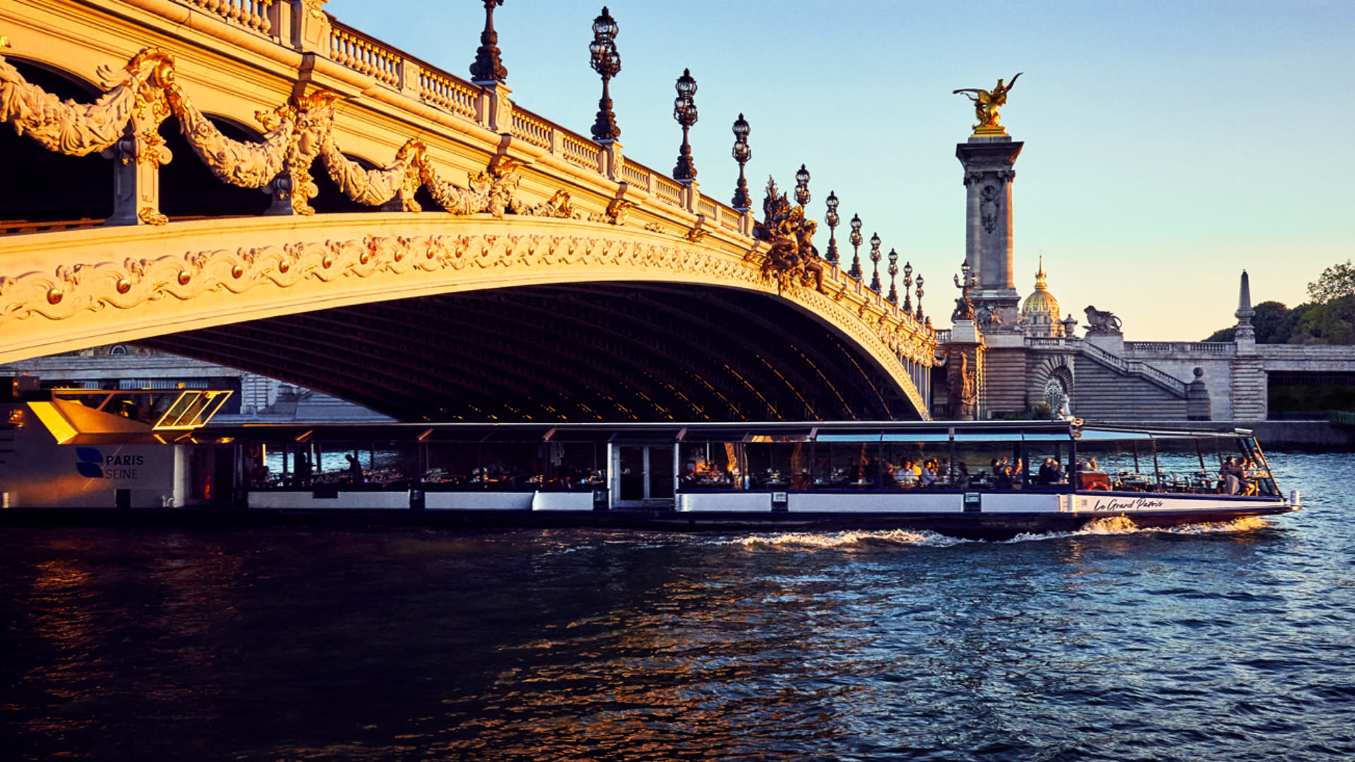 Seine River Cruise with Parisian Lunch or Dinner - Thumbnail 2