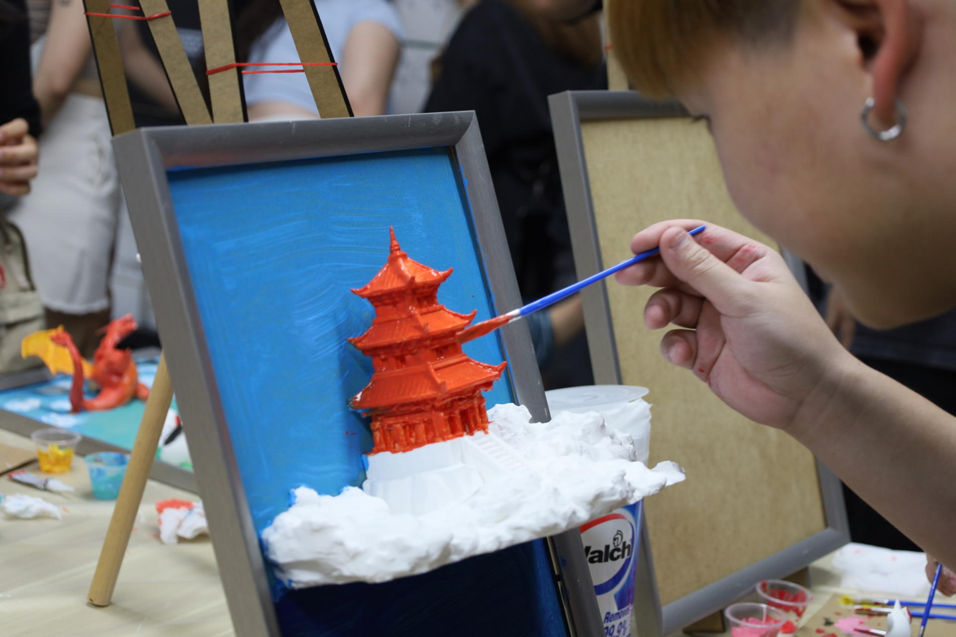 3D Art Jamming and Canvas Painting in Singapore - Thumbnail 2