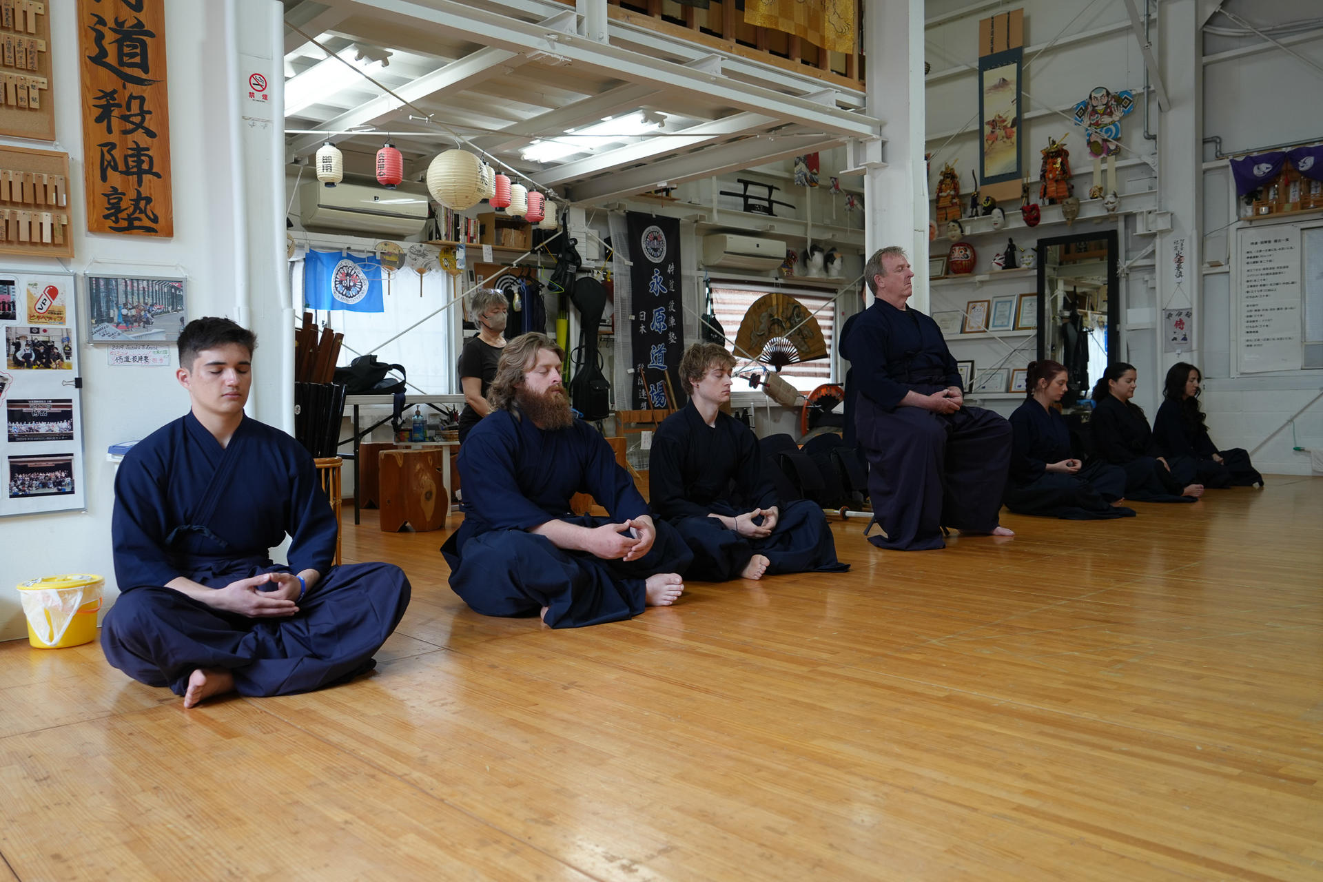 Samurai Training Experience KENDO in Osaka - Thumbnail 5