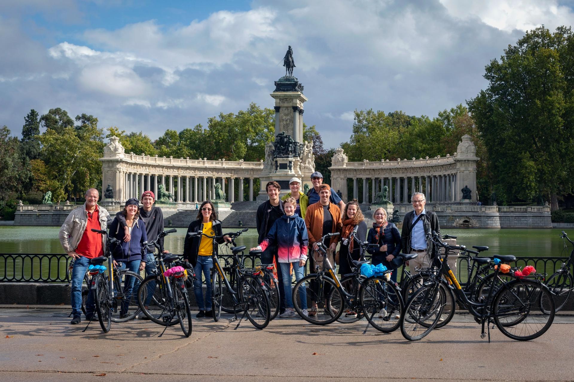 Madrid City Bike Tour - Thumbnail 9