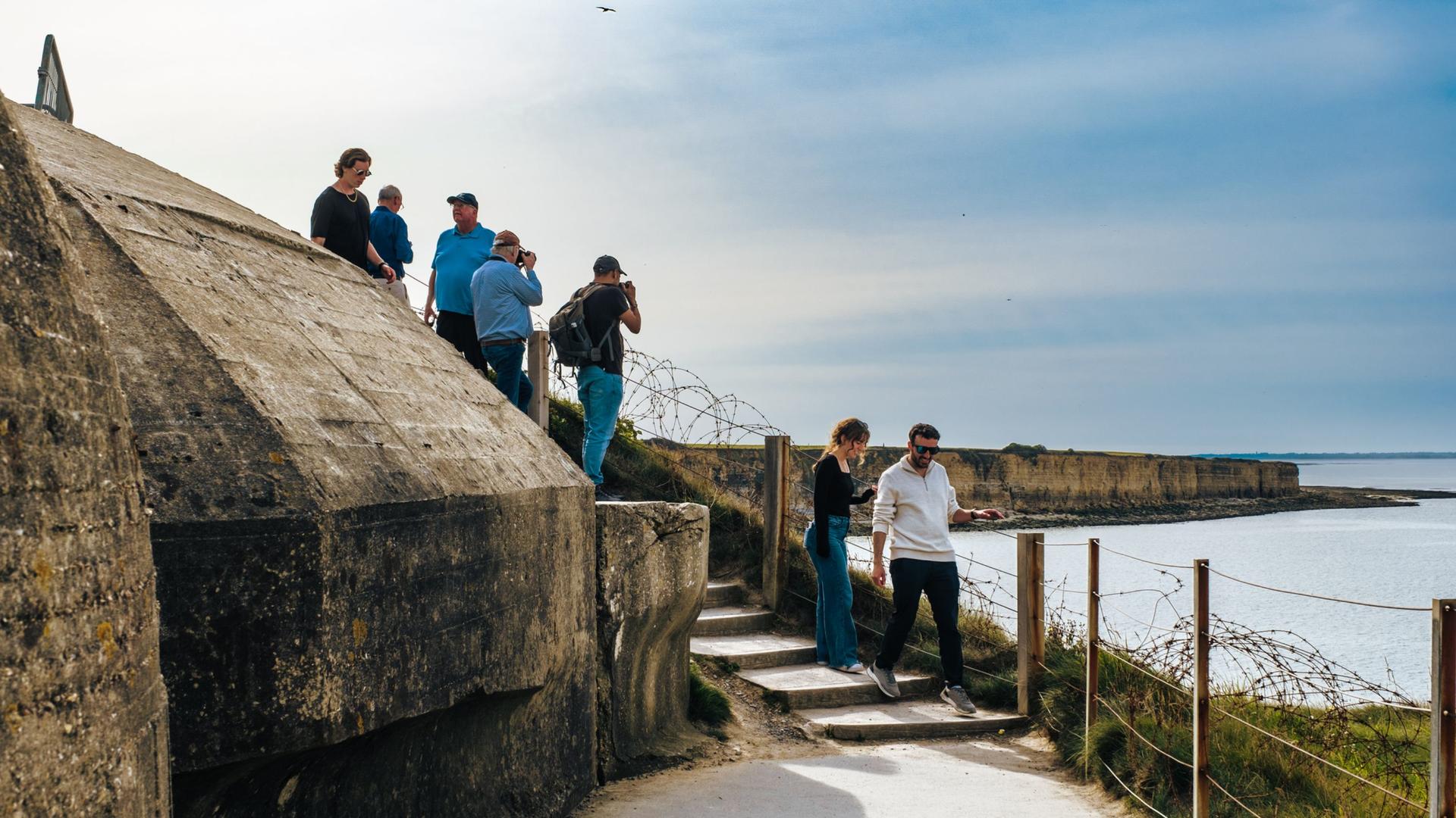 Mont Saint-Michel & Omaha Beach Full-Day Small Group Tour from Paris - Thumbnail 4