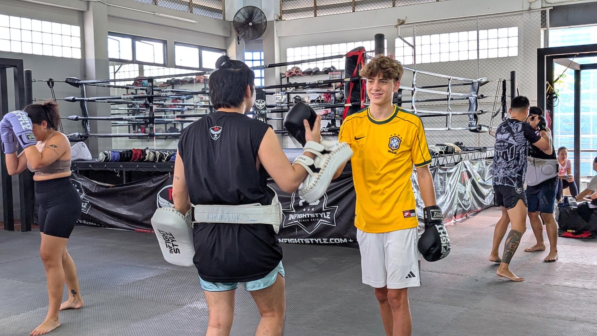 Bangkok: Muay Thai Boxing Introduction Class for Beginners - Thumbnail 25