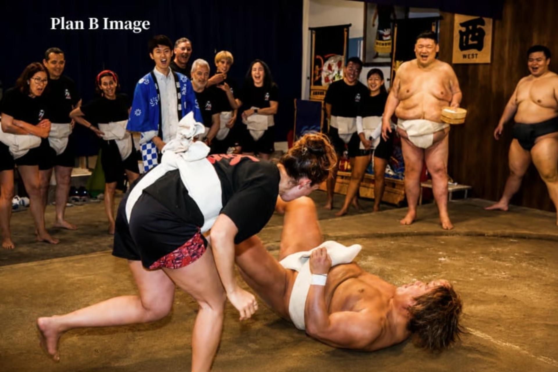 Tokyo Ginza Sumo Experience: Performance vs Pure Practice - Thumbnail 32