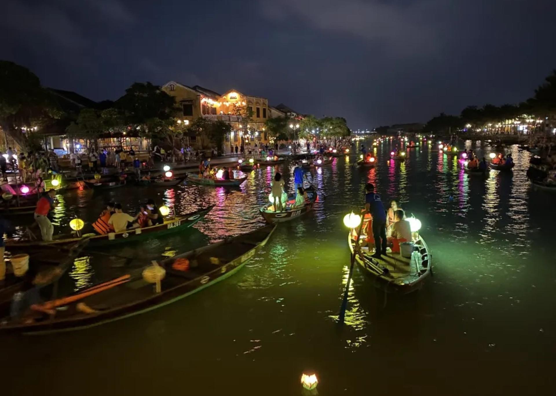 From Hoi An: Cooking Class, Coconut Basket Boat & Lantern Release - Thumbnail 11