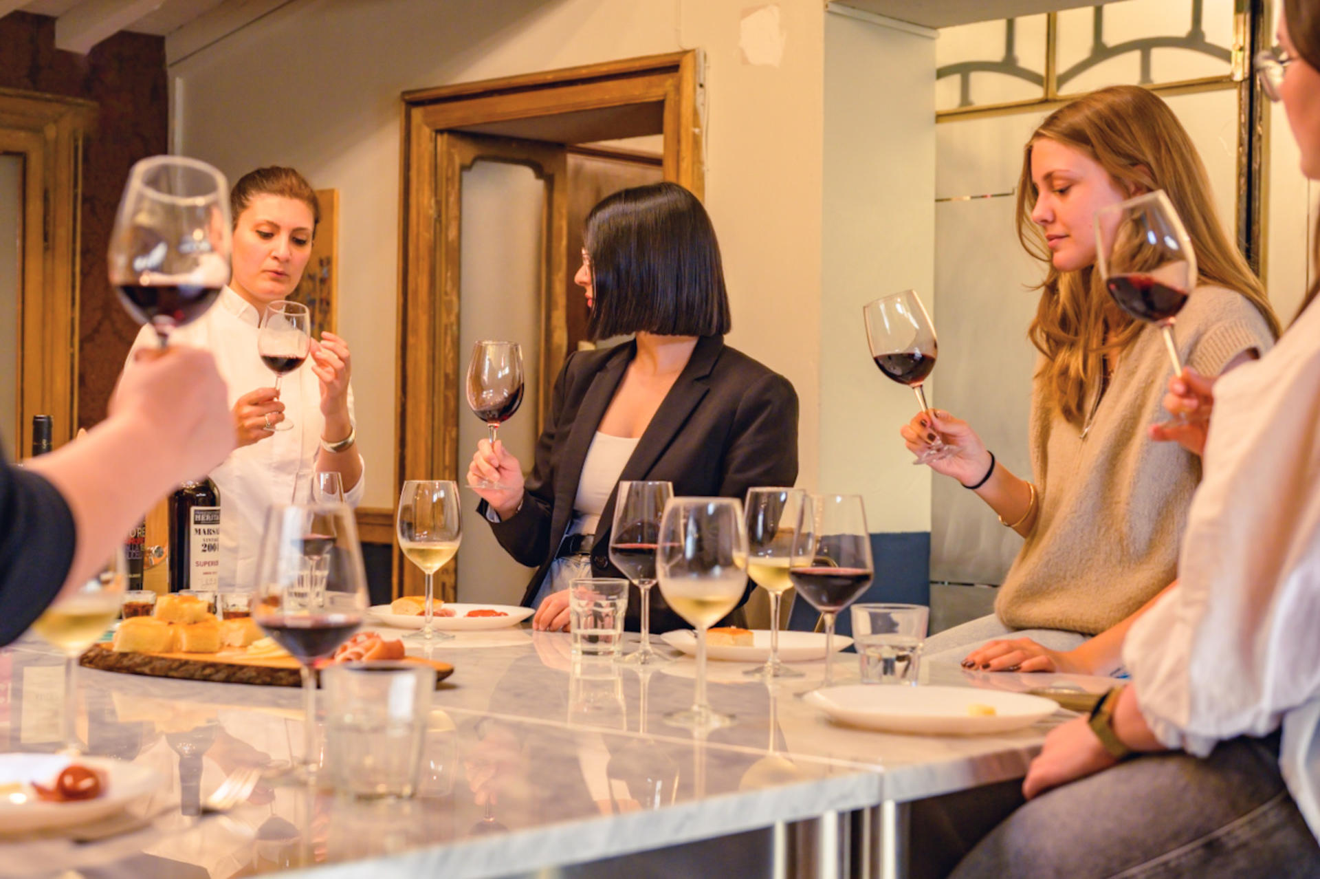 Symphony of Wines premium tasting experience in Florence - Thumbnail 8