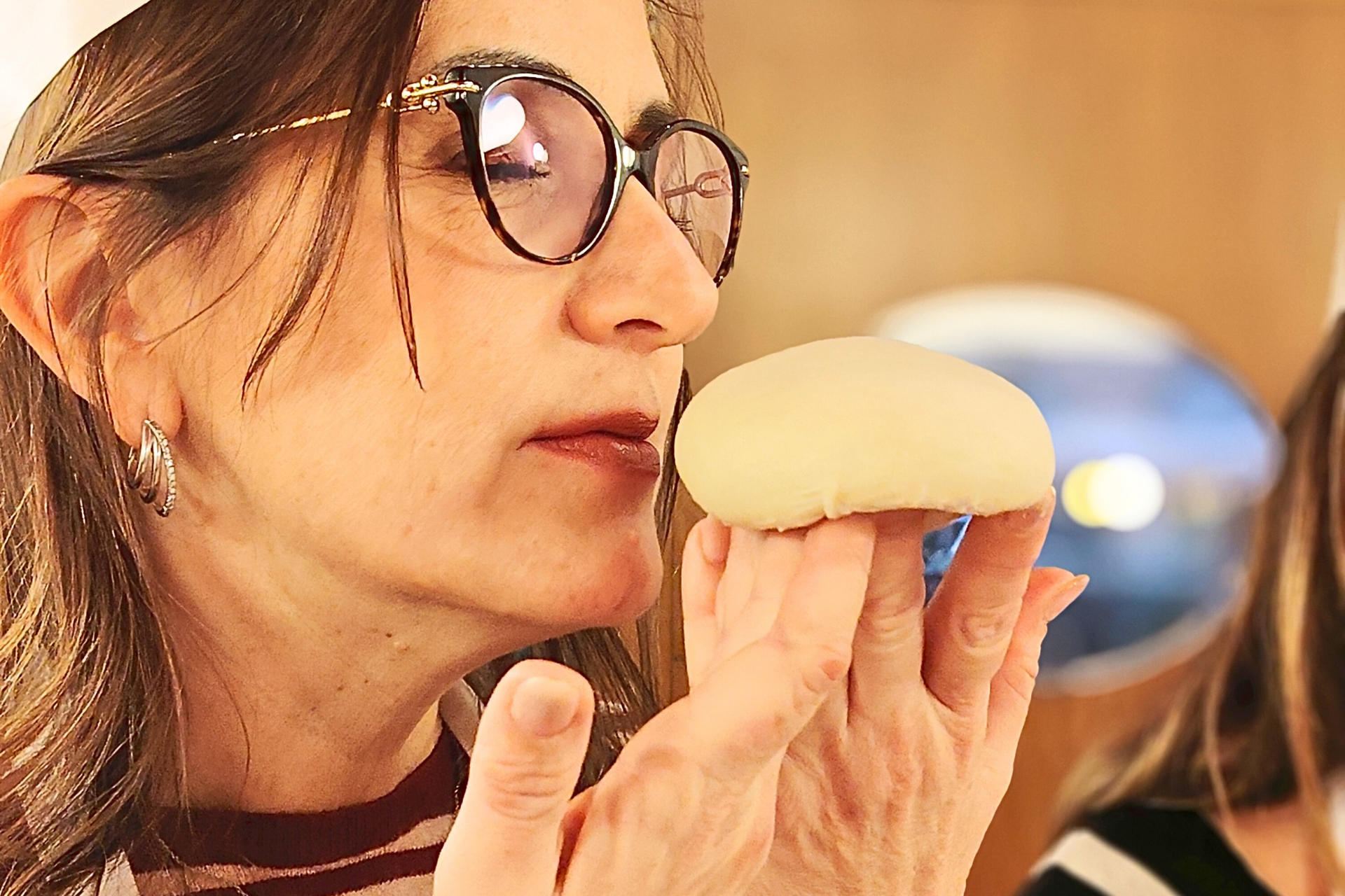 Authentic Roman Pizza Class in Trastevere with walking gelato tour - Image 1