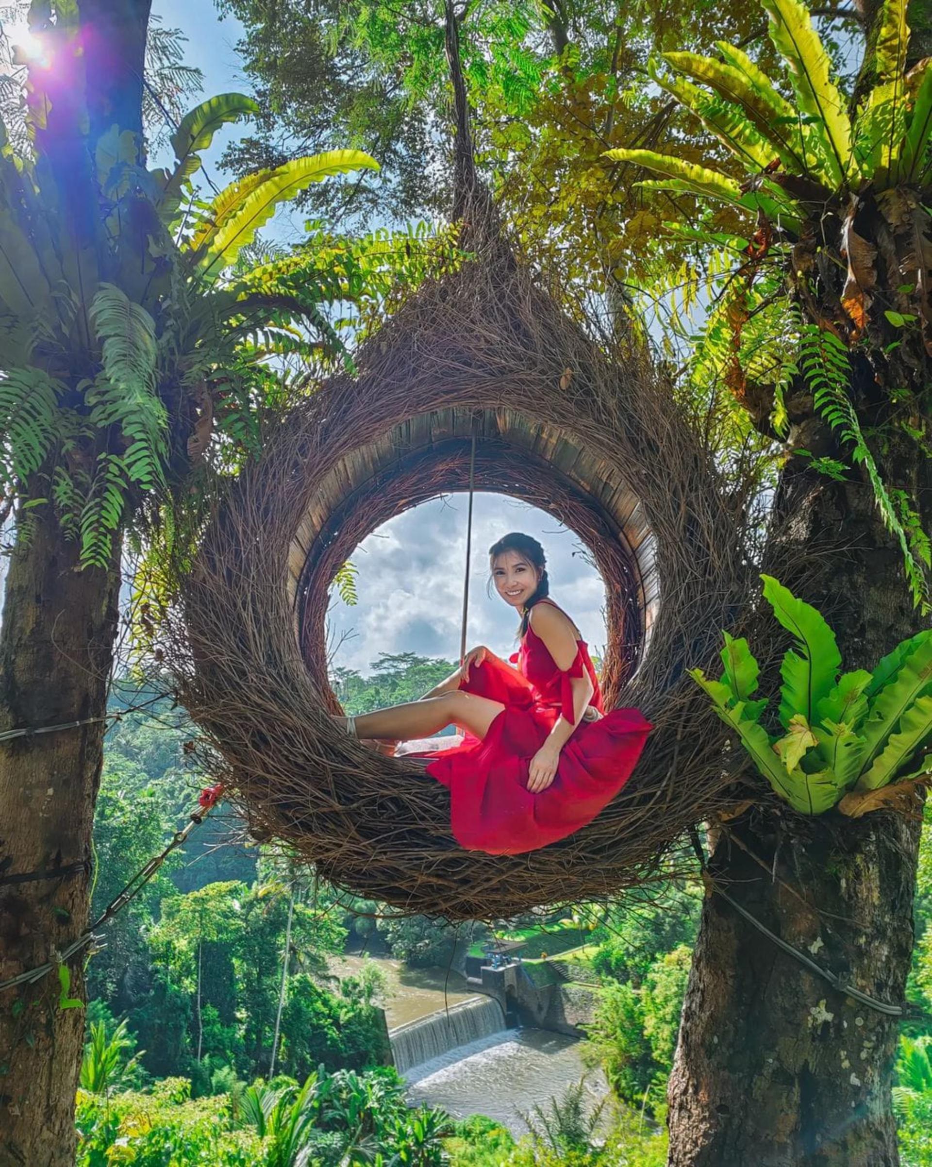 Bali Swing Pioneer in Ubud - Thumbnail 5