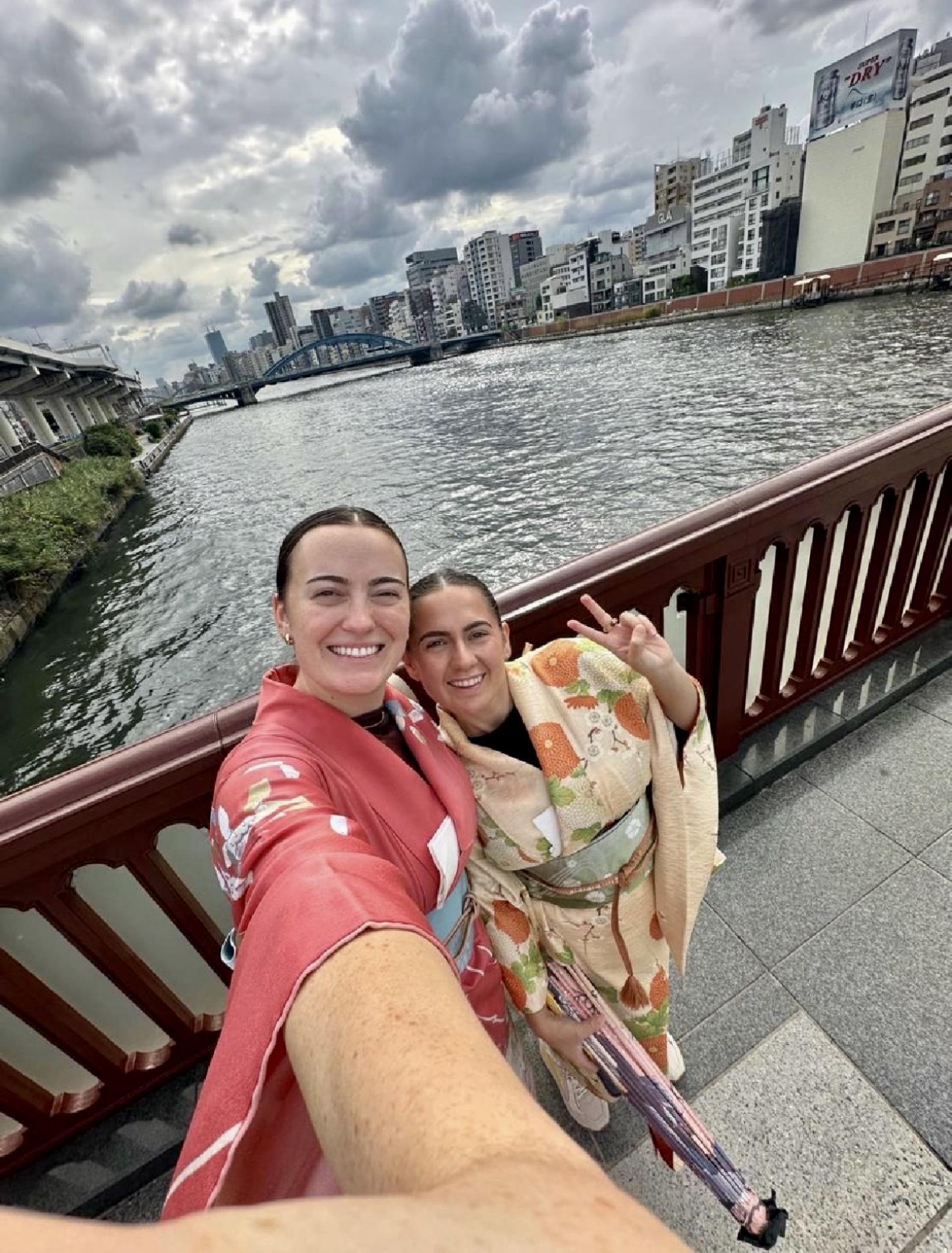 Enjoy an authentic Japanese tea ceremony and kimono experience in Asakusa - Thumbnail 55