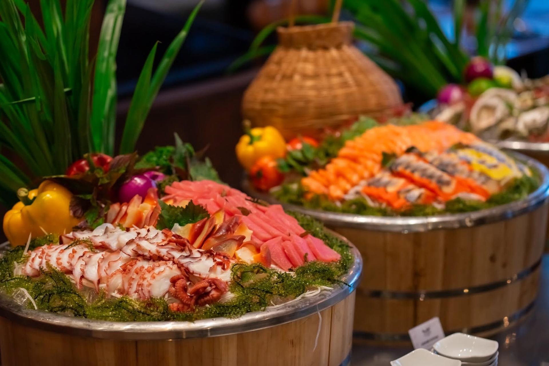 Seafood Buffet at Viet Kitchen: International Vietnamese Restaurant - Thumbnail 7