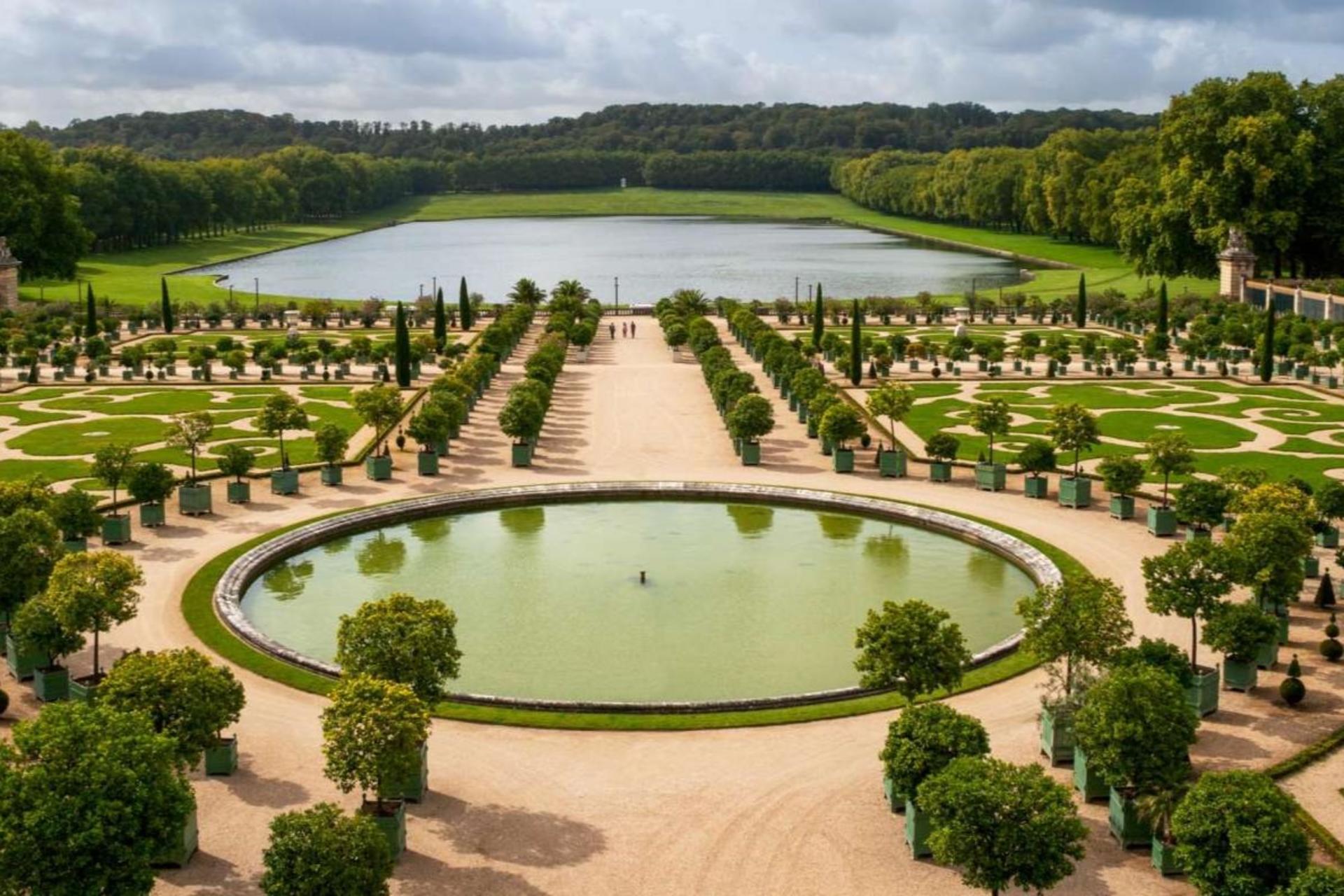 Versailles and Louvre Full Day Guided Tour from Paris - Thumbnail 2