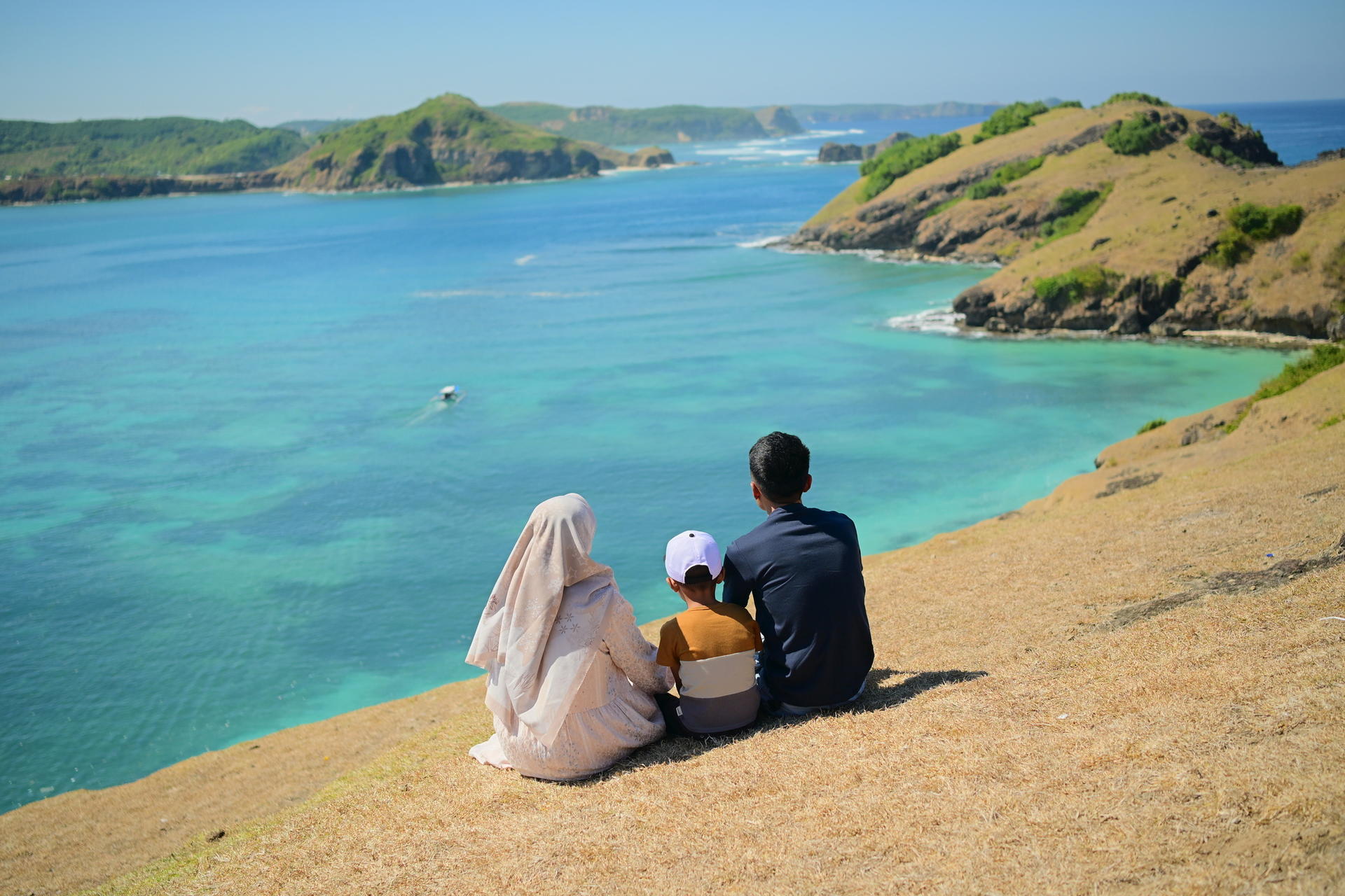 Sasak Village, Kuta Beach, and Aan Cape Private Tour in Lombok - Thumbnail 5
