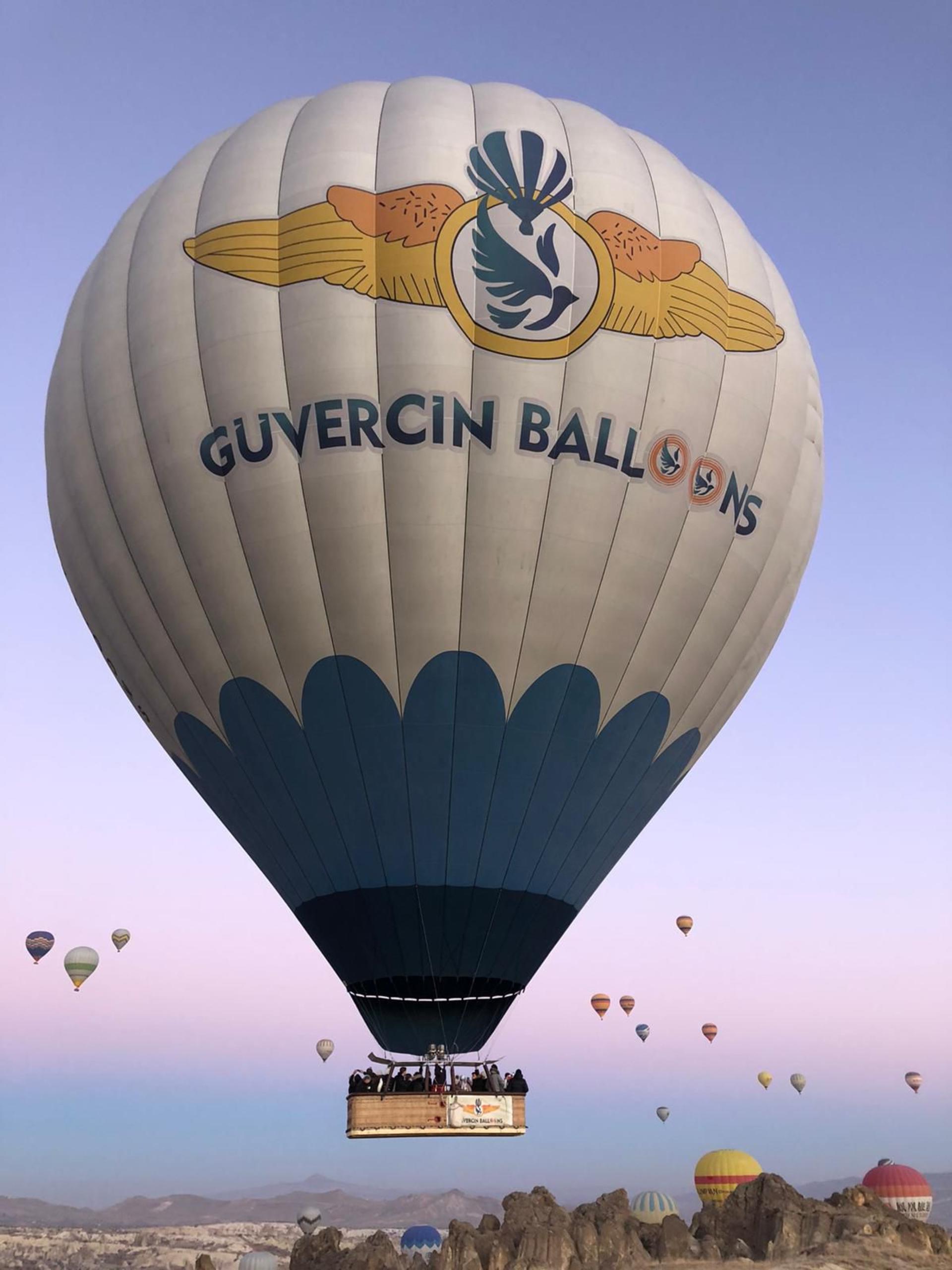 Cappadocia Sunrise Hot Air Balloon Flight over Fairy Chimneys - Thumbnail 12