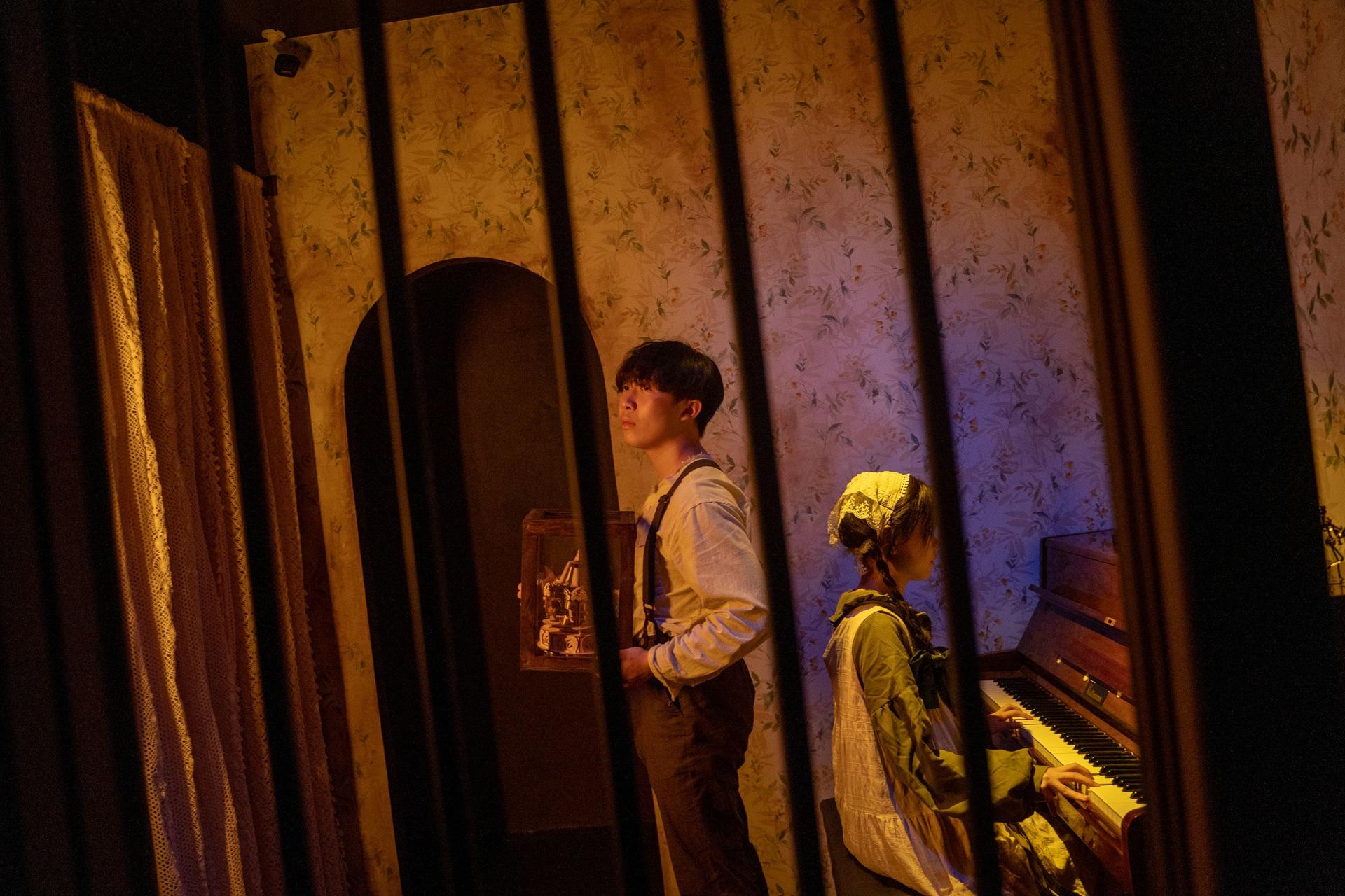 Escape Art by LOST in JB - Thumbnail 14