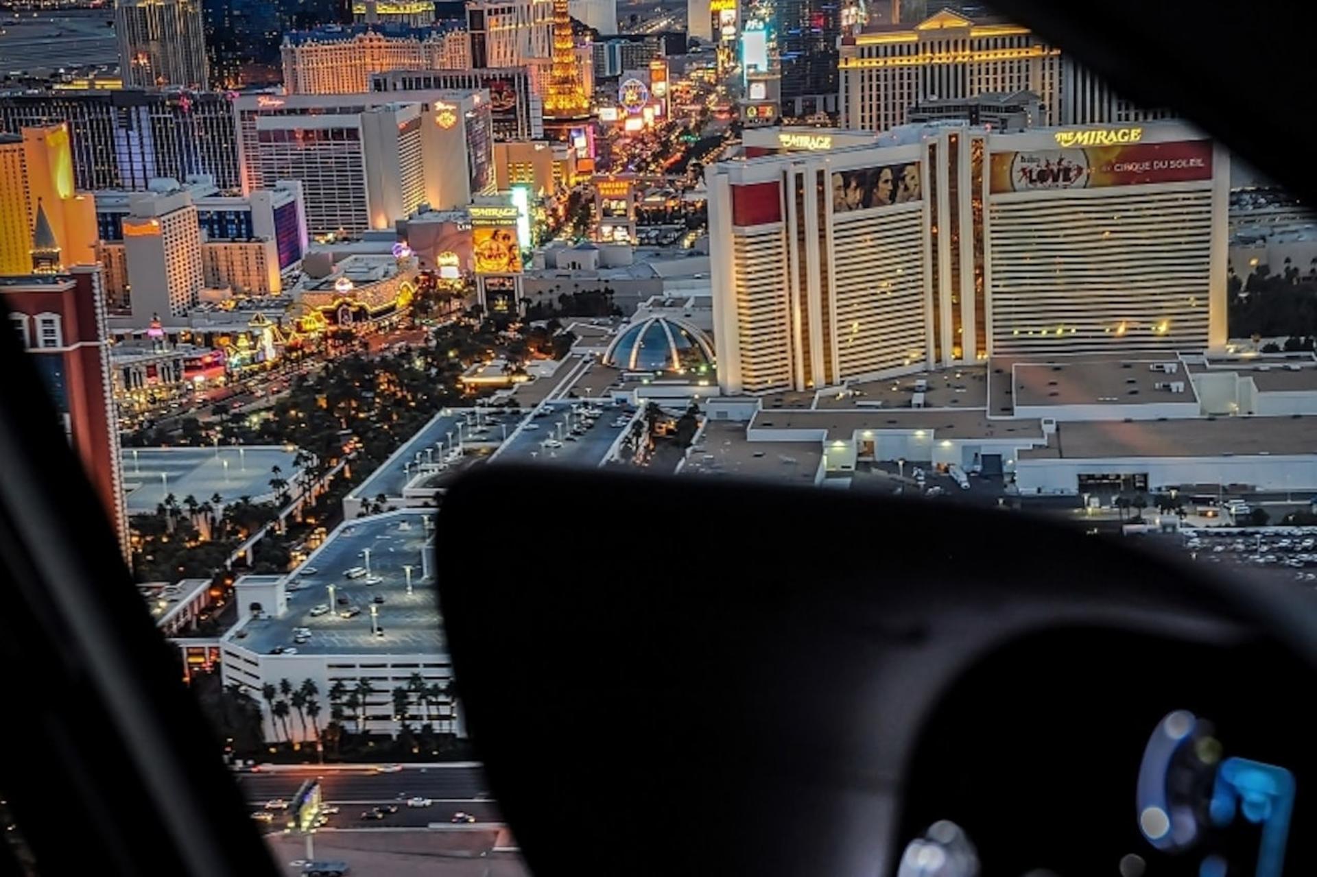 Las Vegas Views Helicopter Night Flight Experience - Thumbnail 2