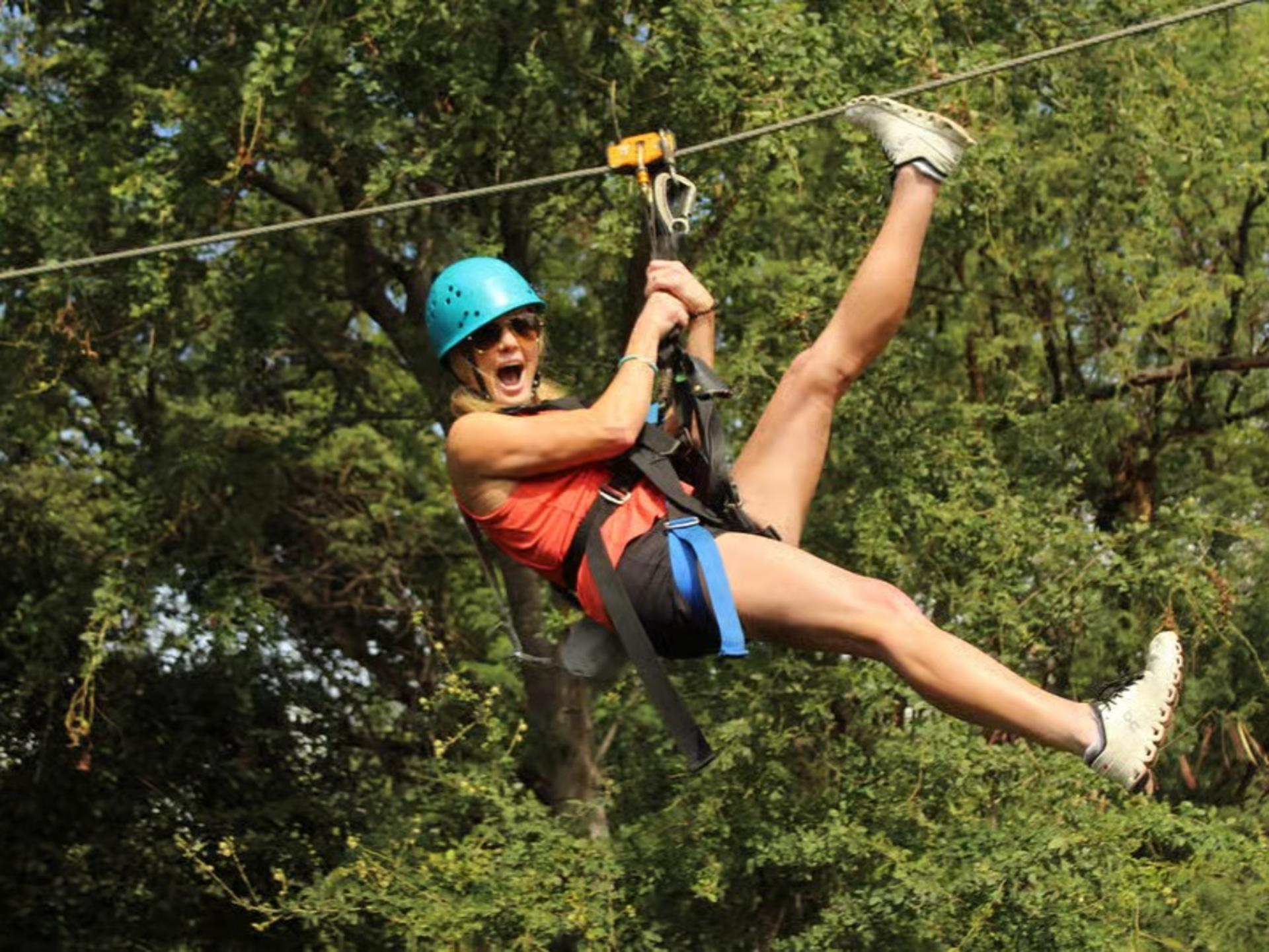 Zip & Dip Adventure with Waikiki Transportation - Thumbnail 14