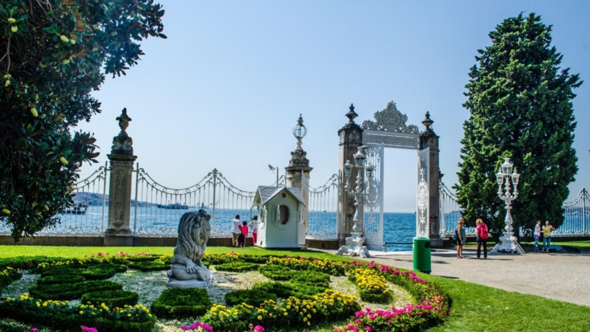 Dolmabahce Palace Ticket - Thumbnail 8