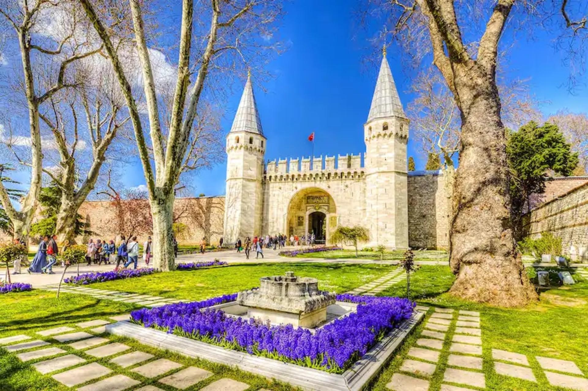 4 Days Istanbul and Cappadocia Tour w/cave hotel+optional balloon - Thumbnail 7