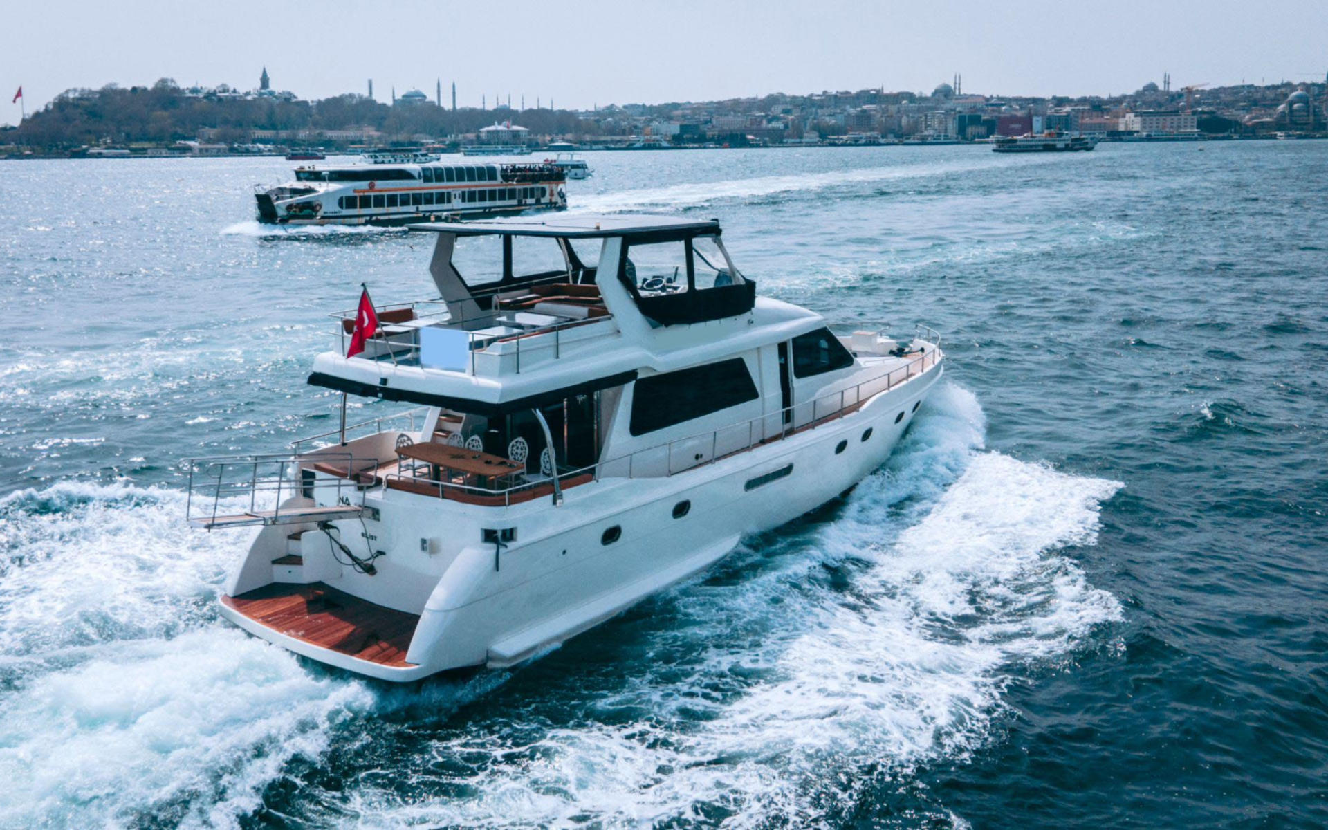 Private Yacht Experience in Istanbul - Thumbnail 6