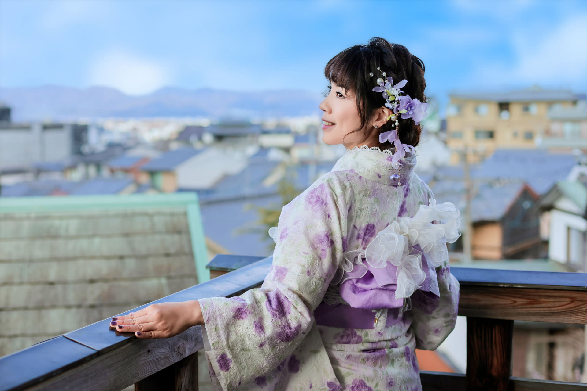 Tokyo Kimono, Furisode, and Yukata Rental Experience | Exquisite Hairstyling & Japanese Makeup & Photo Shoot (Ookini Asakusa Kaminarimon) - Thumbnail 3
