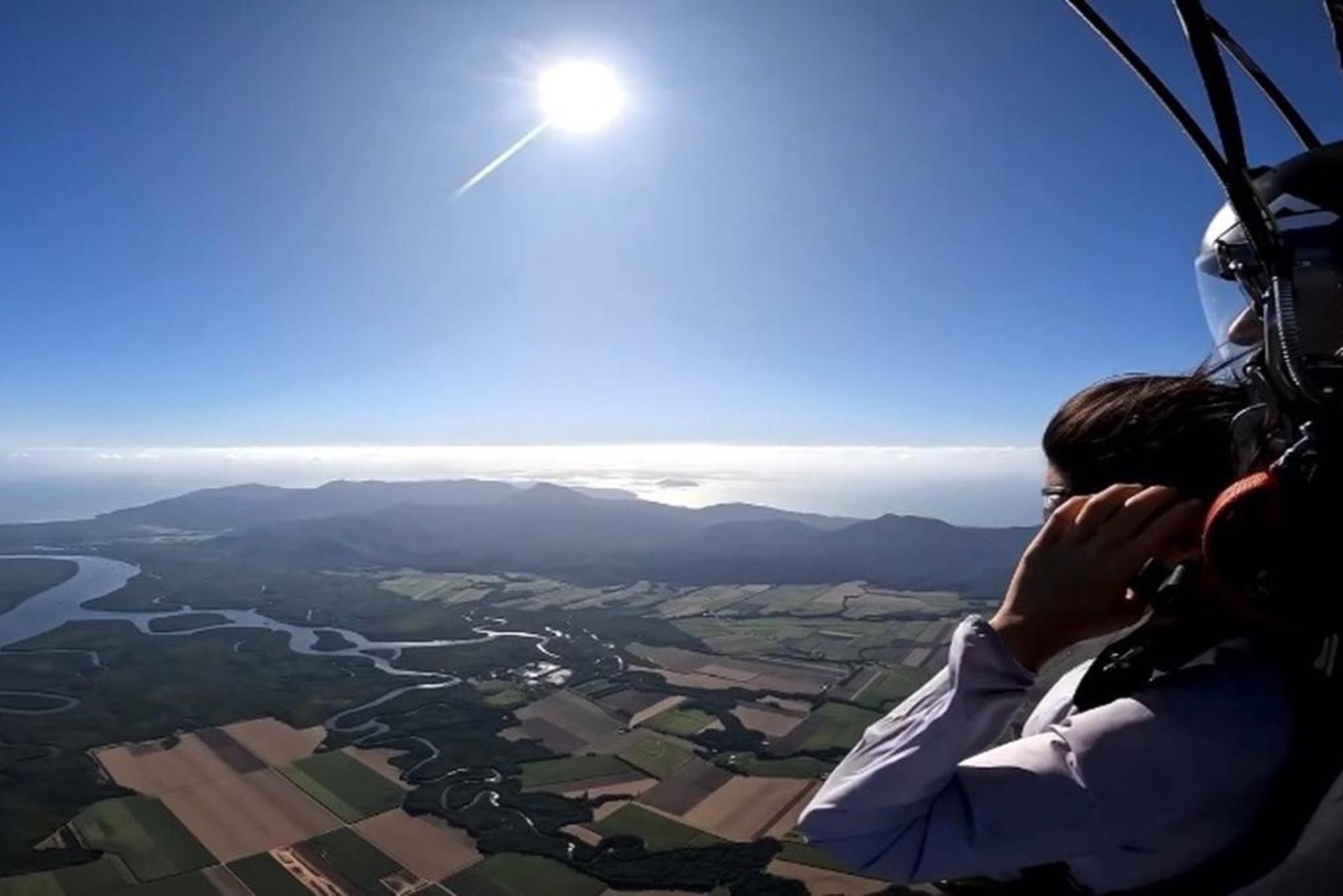 Cairns Skydive Experience - Thumbnail 15