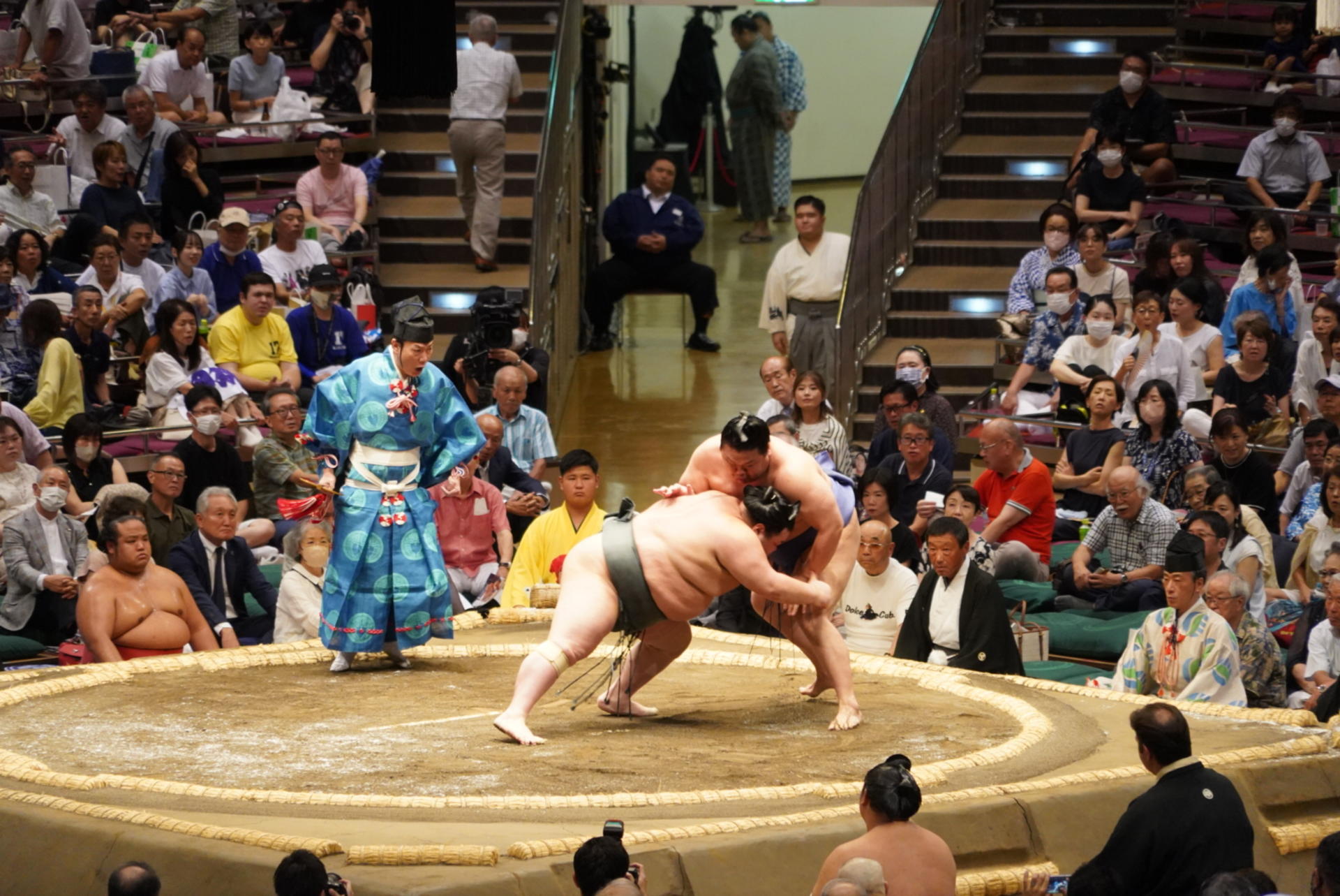 Tokyo Grand Sumo Tournament Ticket and Sumo Walking Tour in Ryogoku  - Thumbnail 12