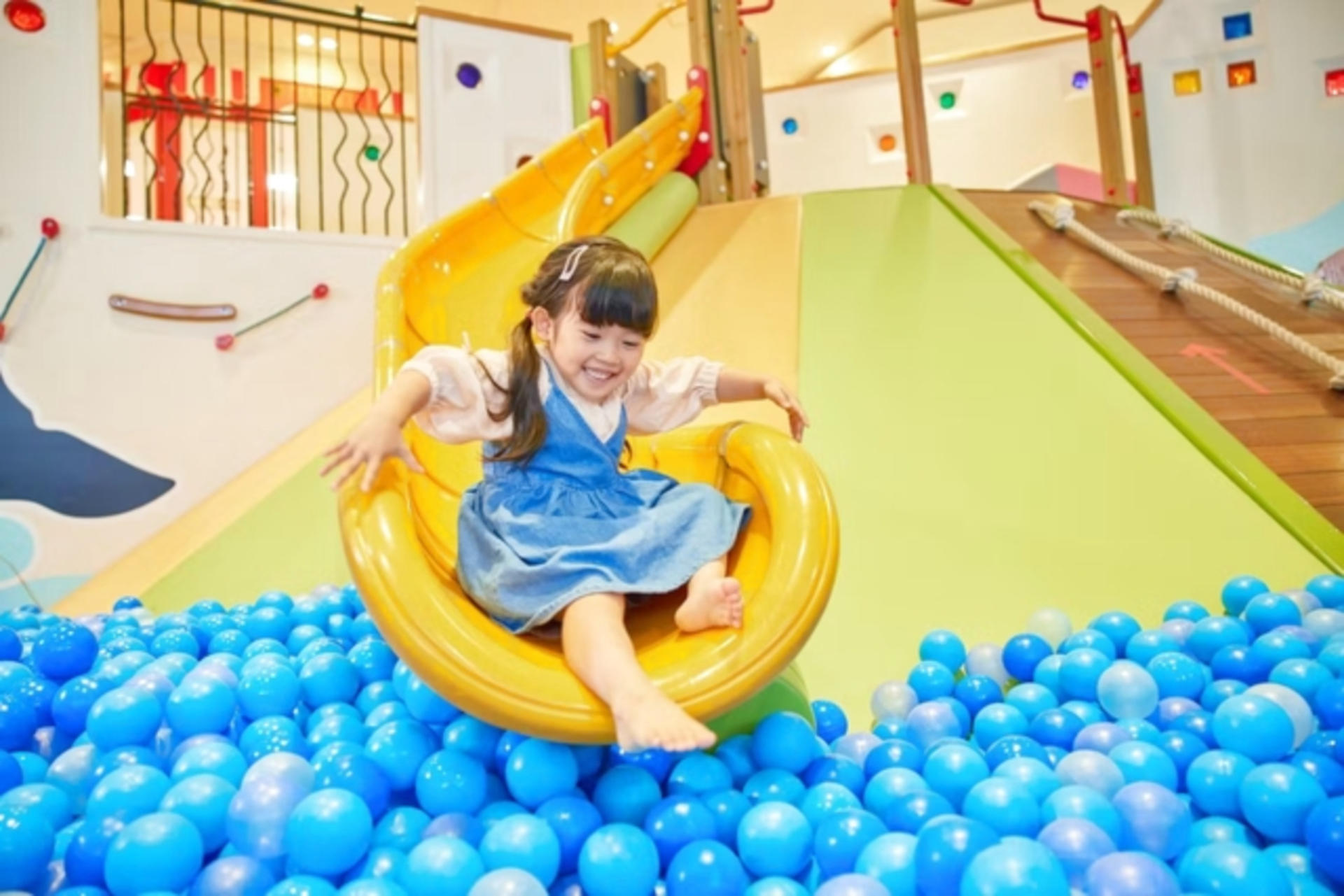 Indoor kids' facility ASOBono! in Tokyo - Thumbnail 8