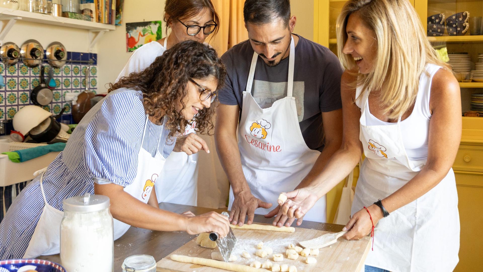 Pasta and tiramisu cooking class in Sorrento - Thumbnail 4
