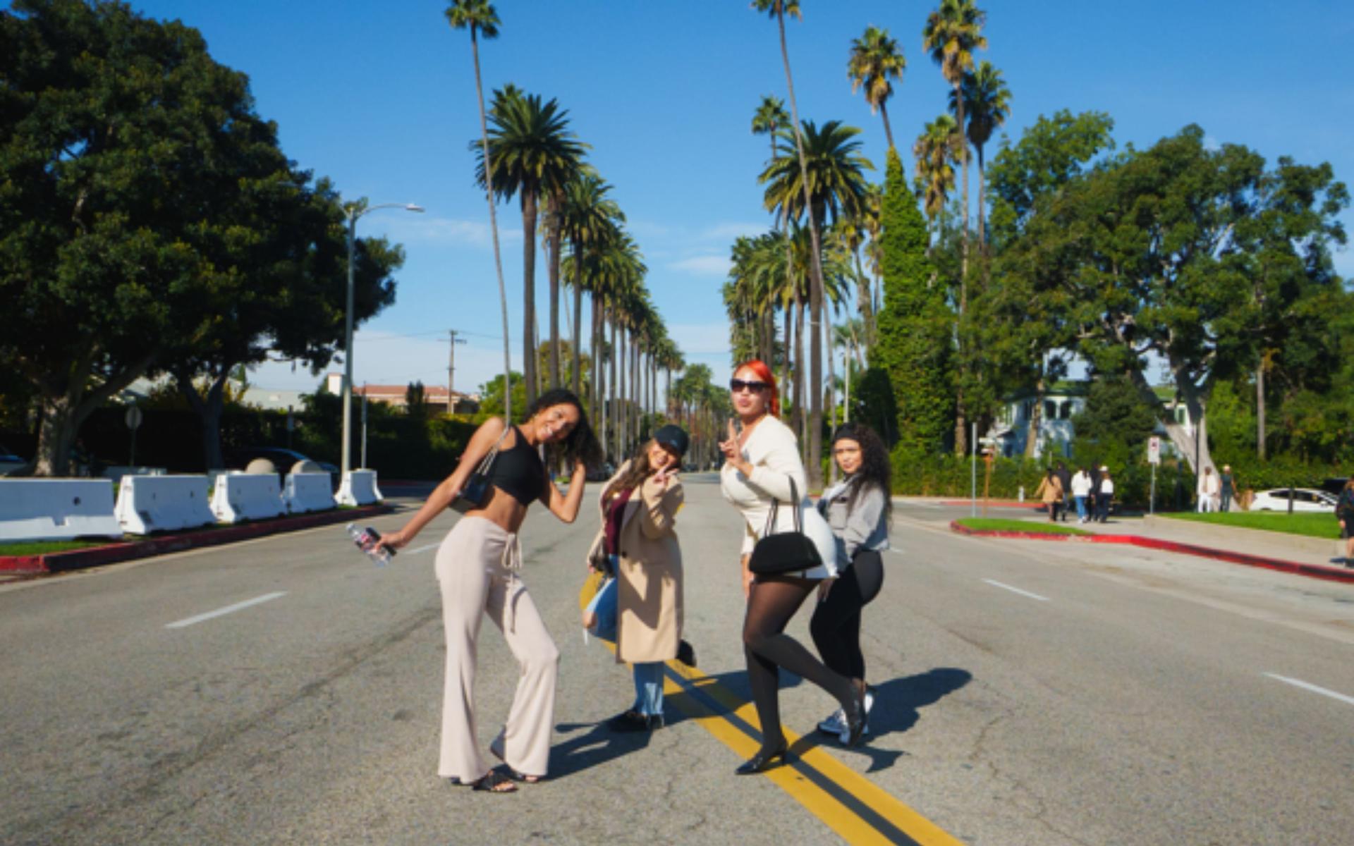 The Best of Los Angeles Half-Day Sightseeing Tour - Thumbnail 3