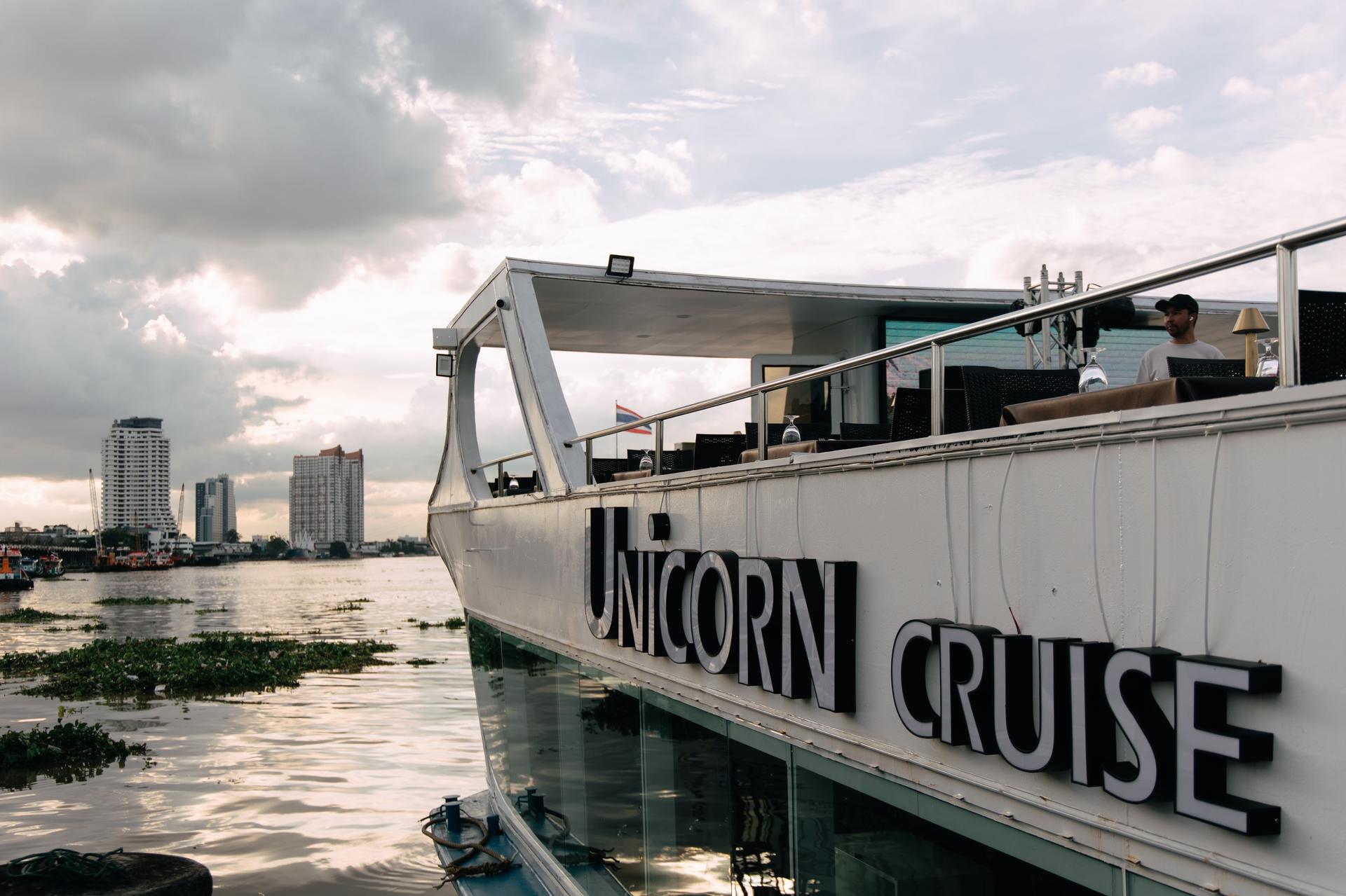 Unicorn Dinner Cruise in Bangkok - Image 1