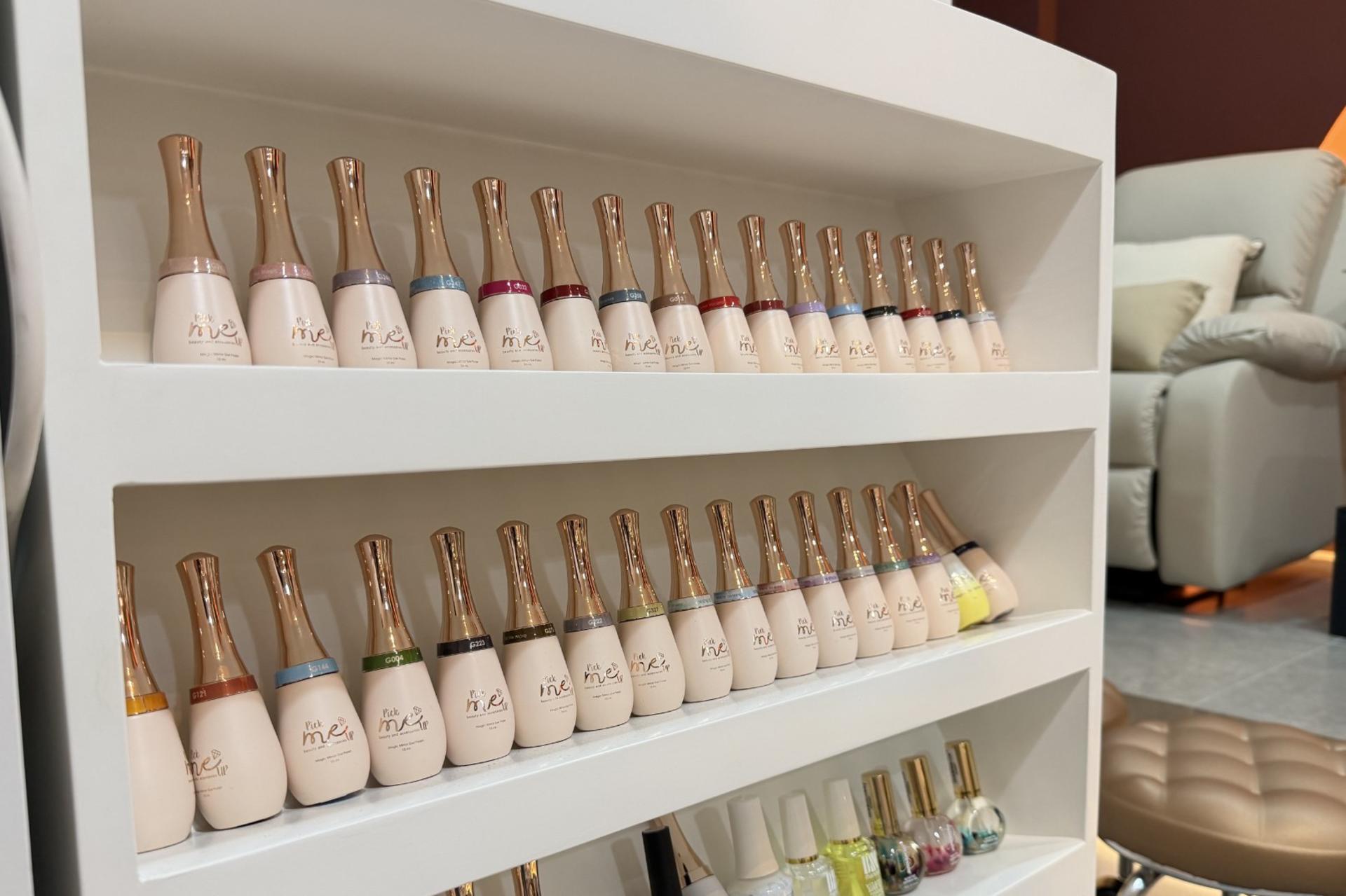 KALME Facial, Nail & Lash at BTS Phrom Phong Station in Bangkok - Thumbnail 3