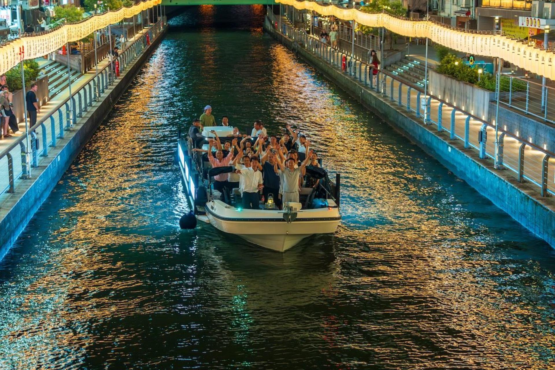 Osaka Dotonbori Naniwa Sightseeing Boat - Thumbnail 3