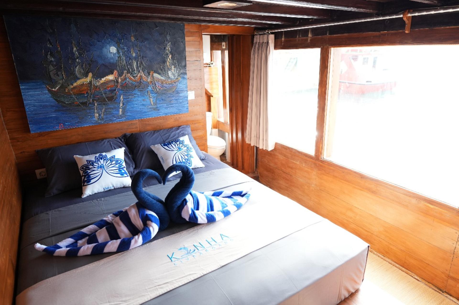 [Luxury Phinisi] 3D2N Sailing Liveaboard from Labuan Bajo - Thumbnail 29