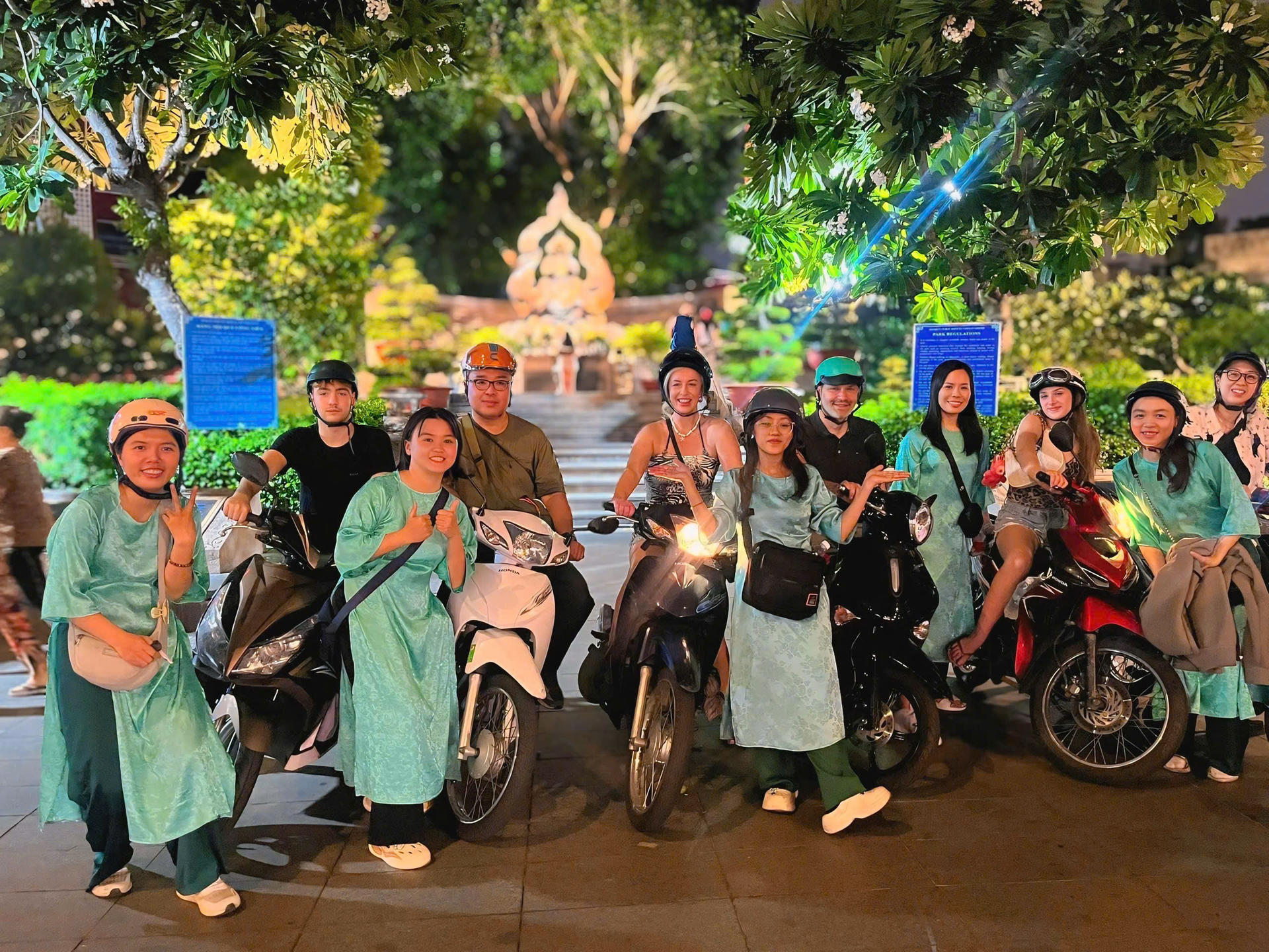 Michelin-Rated Premium Food Tour By Scooter In Ho Chi Minh City - Thumbnail 18