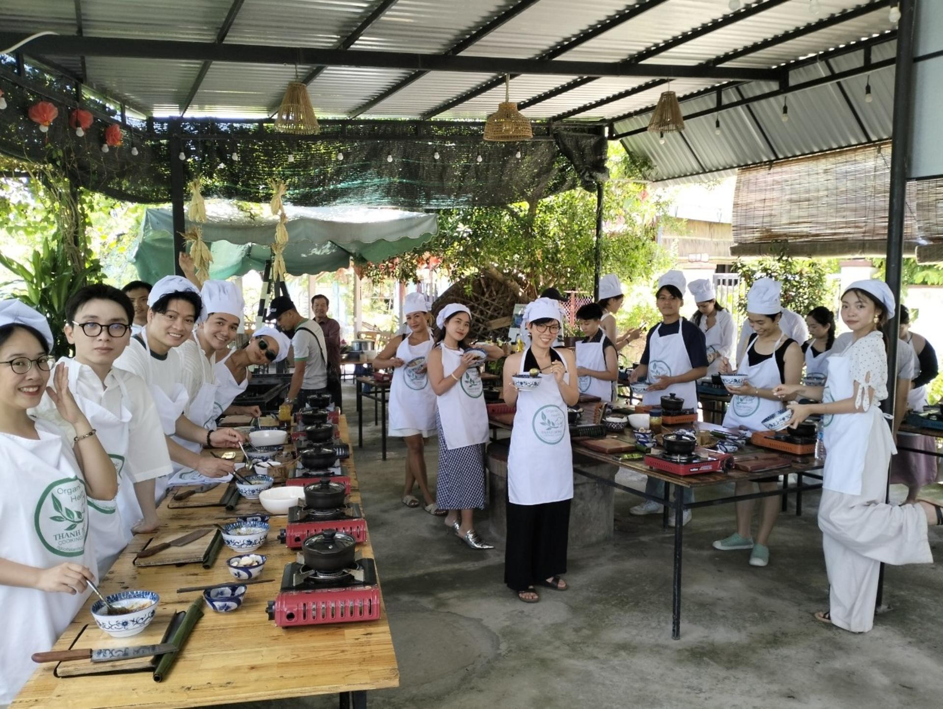 Biking and Cooking Experience in Hoi An - Thumbnail 2