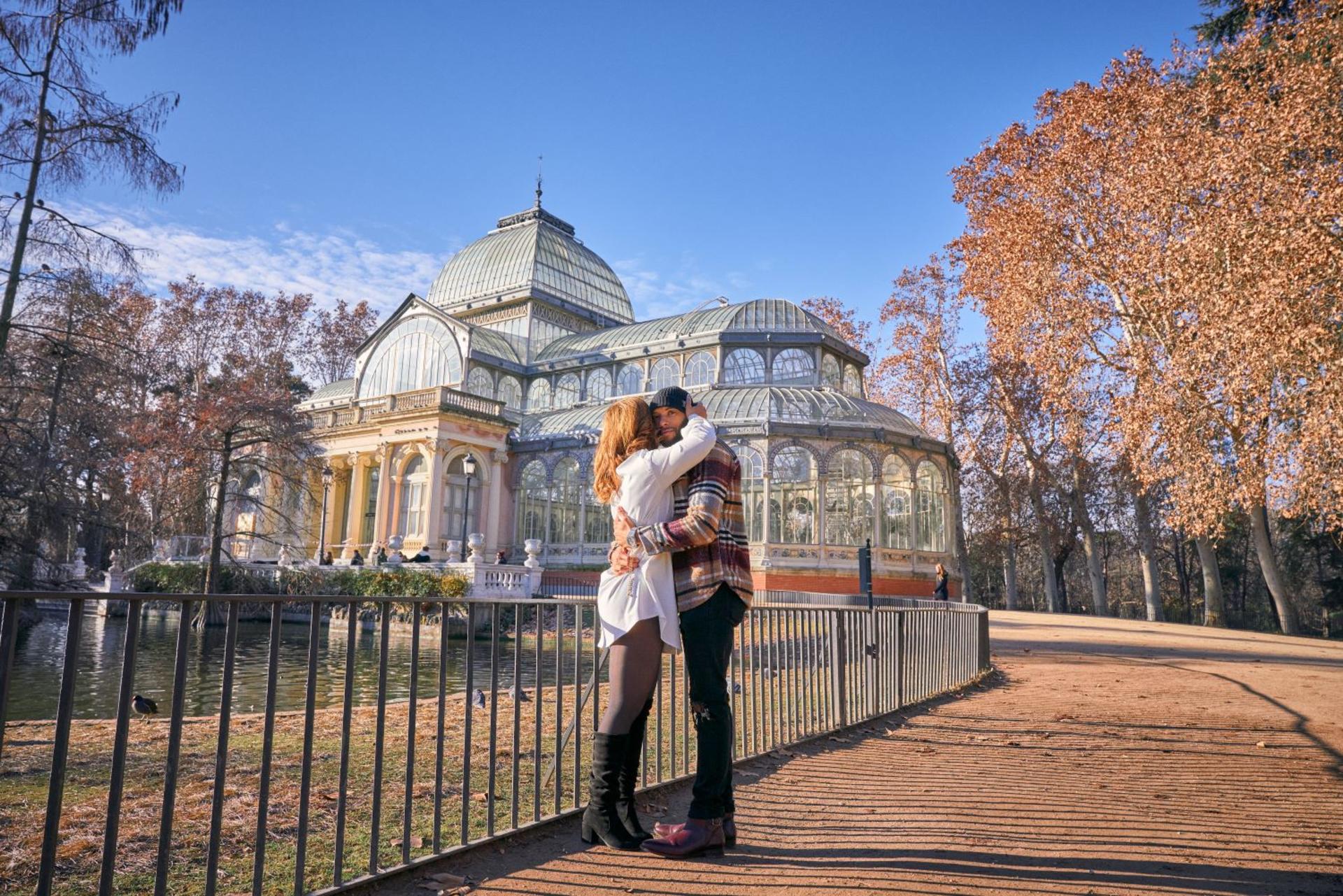 Professional Private Photoshoot Experience in Madrid - Thumbnail 8