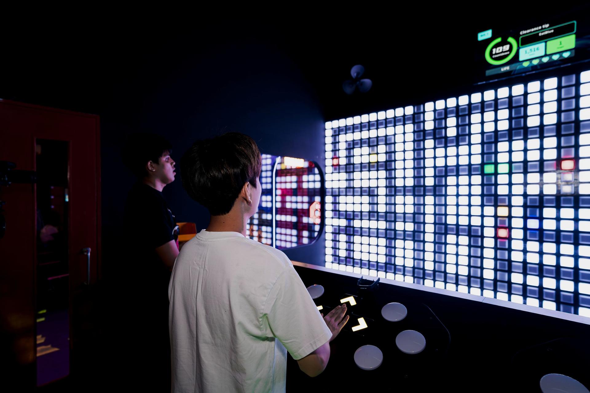 Mr Player Dynamic Motion Game Experience in Johor Bahru - Thumbnail 15