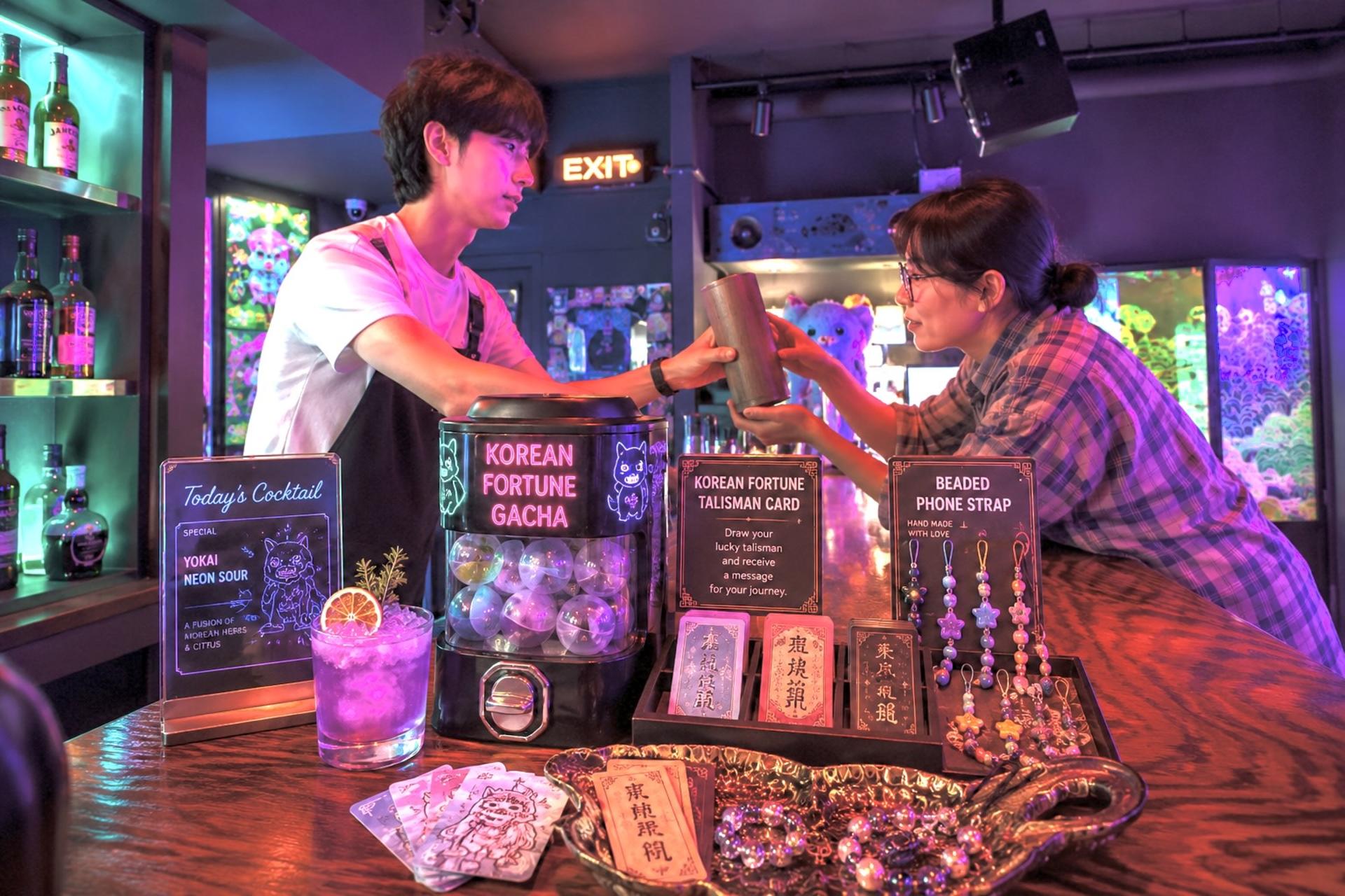 Seoul Korean Fortune Reading at a Unique Themed Bar - Image 1